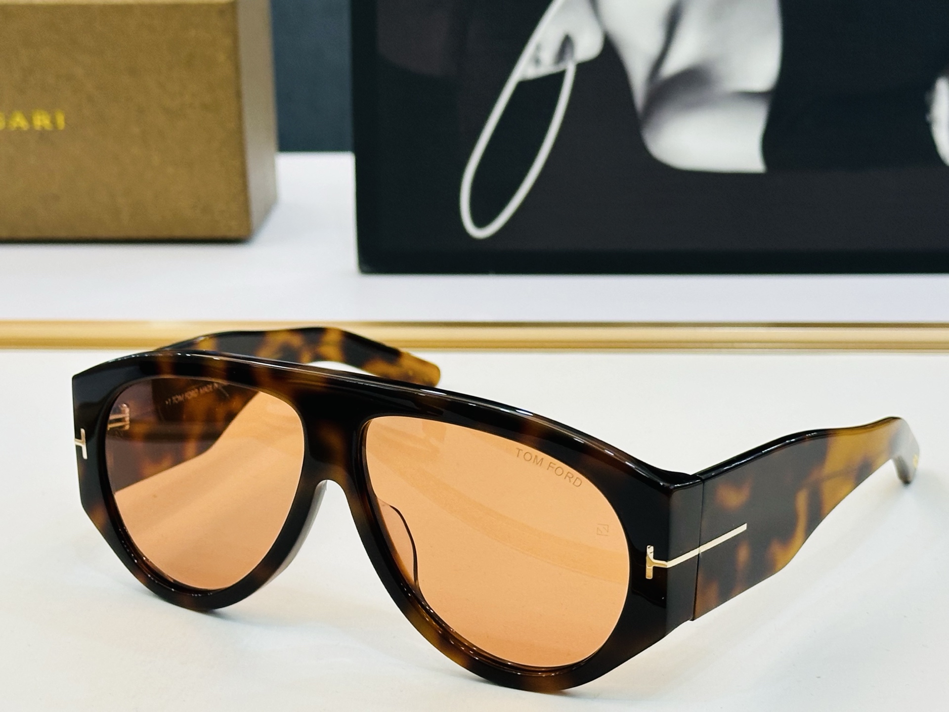 🆕款 TOM FORD🏇汤姆家 MODEL:FT1044 Size：60口12-140 🈷️😍时尚潮流 