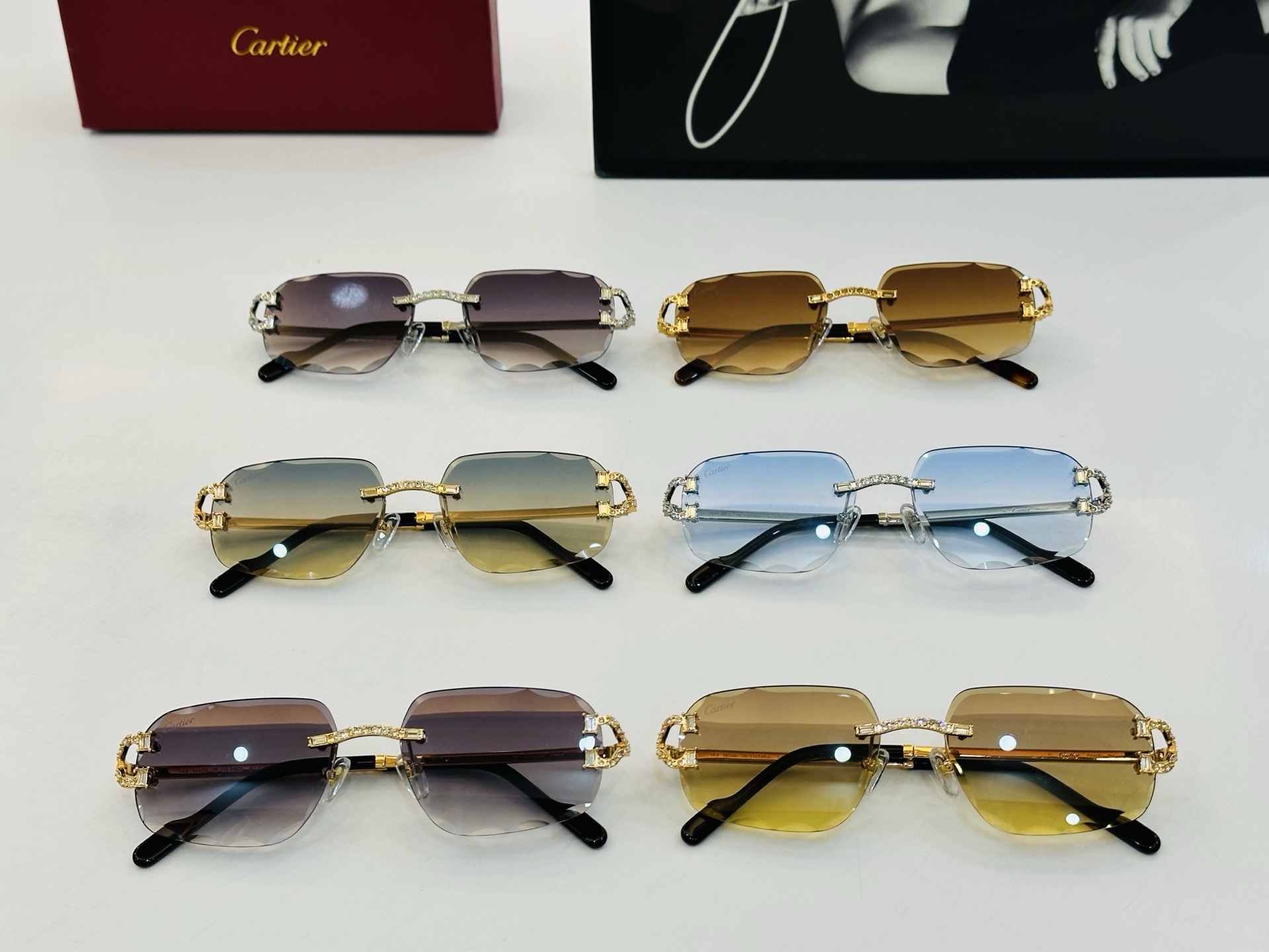 Cartie* 卡家 CT0701S 太阳镜 Size：59口17-142 工艺精湛气质十足！X男女同款