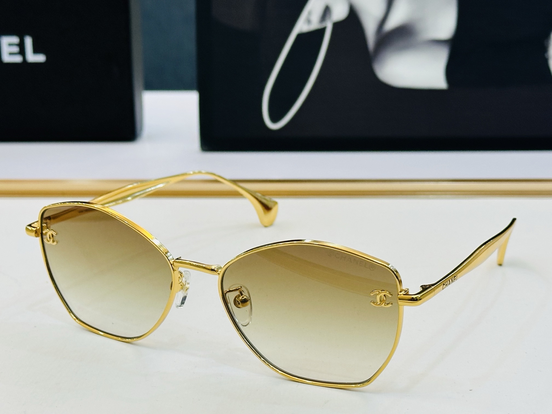 🆕 【CHANE*/香家】MODEL:CH5494-H Size：60口18-145 💅🏻💓q太阳镜