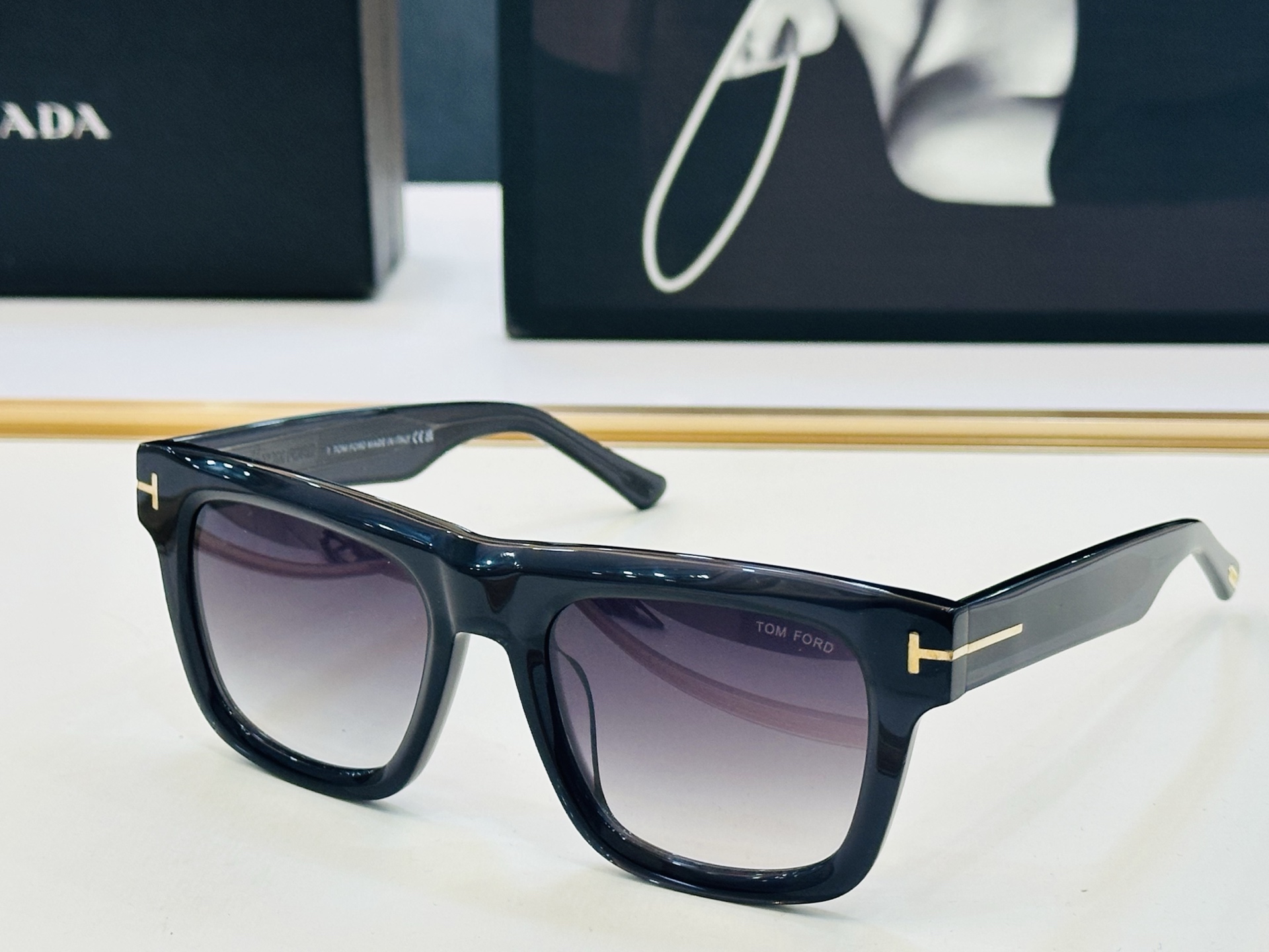 🔺TOM FOR*🔻 汤姆家 官网新款 TF1200 Size：53口21-145 经典时尚 🔝🔝L采用