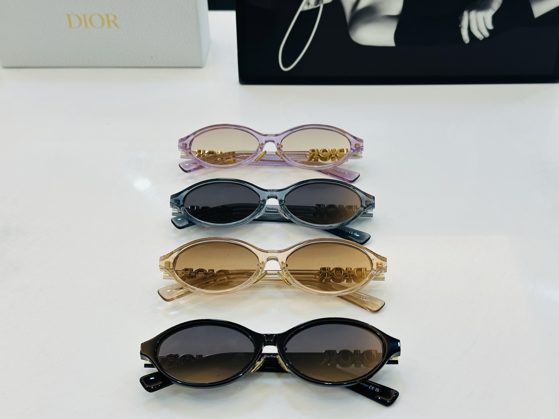 🔻🔻🔻DIO* CDICon R1F 迪家 Size：57口17-145 春夏款墨镜 😎🔆。。搭配镜腿精
