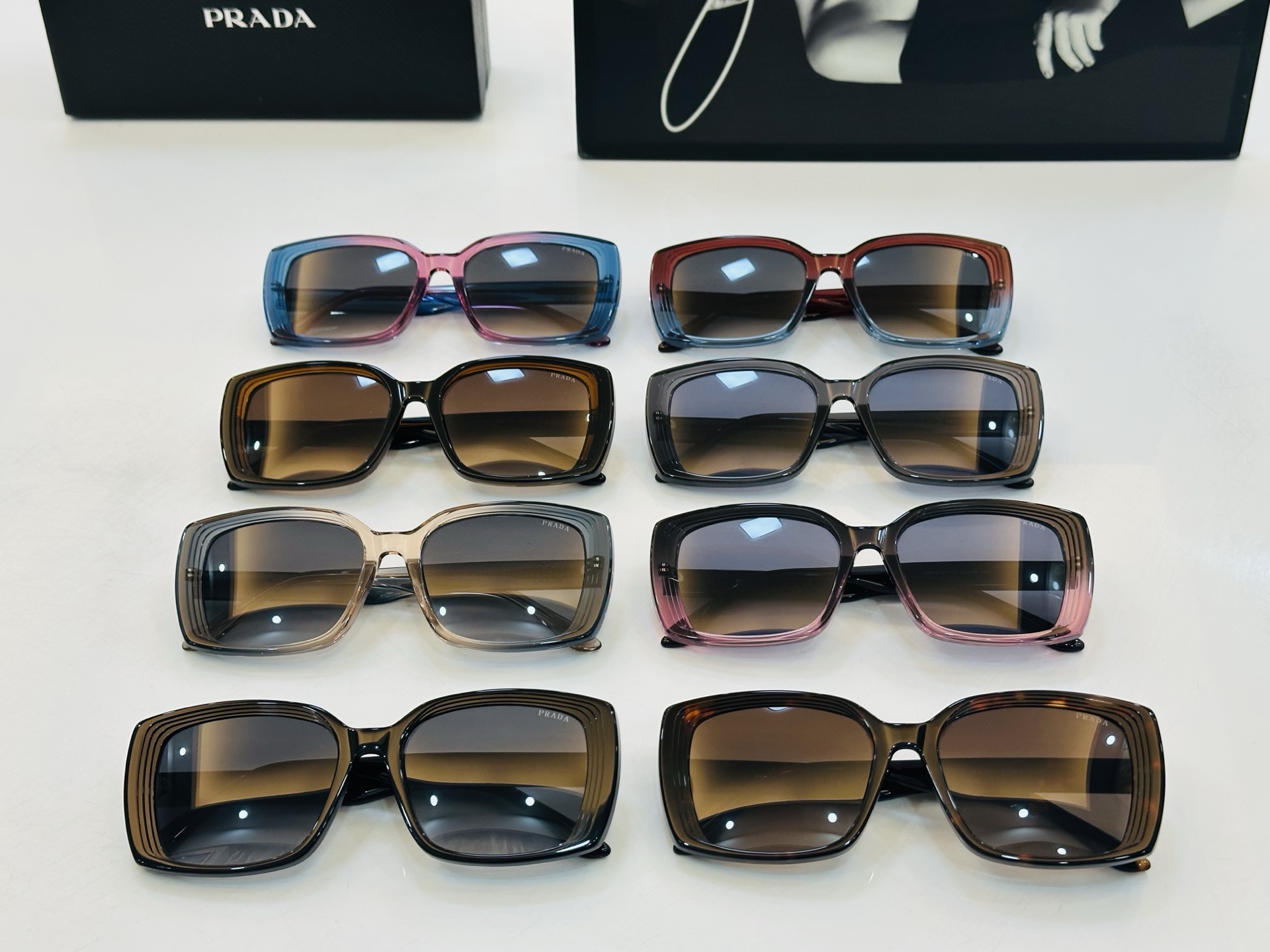 🔺PRAD*🔻普家 VPR A12V Size：54口19-145 眼镜系列堪称精湛制作 彰显独特个 Z