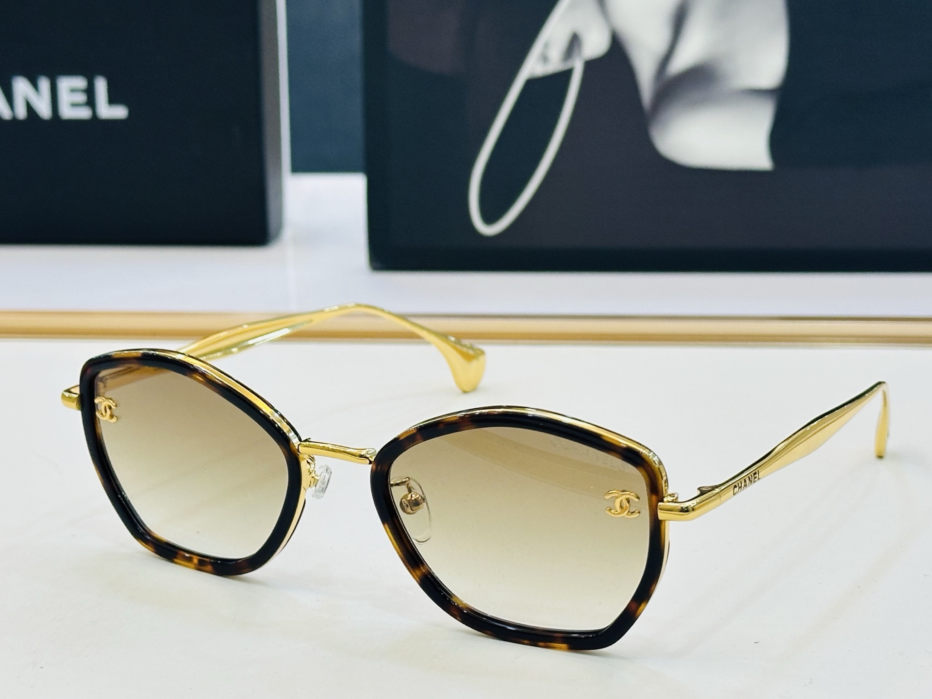 🆕 【CHANE*/香家】MODEL:CH5509-H Size：58口22-145 💅🏻💓q太阳镜