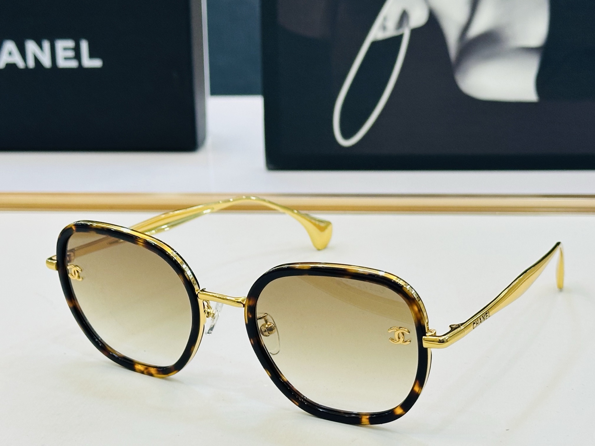 🆕 【CHANE*/香家】MODEL:CH5508-H Size：55口22-145 💅🏻💓q太阳镜