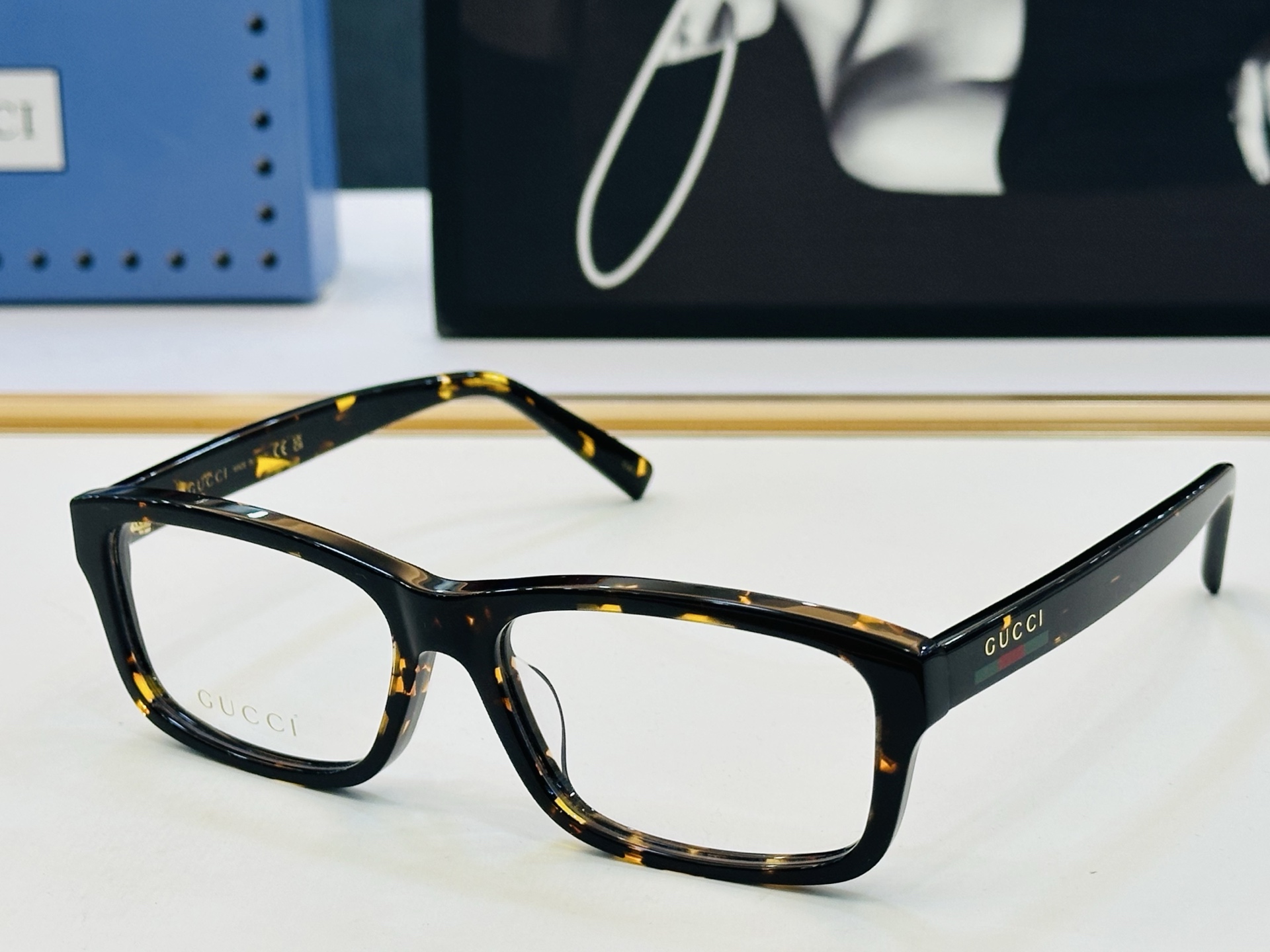 GUCC* 古家 GG1986SA 🐝🐝系列 Size：57口16-145 🍁🍁 W超绝品质 。