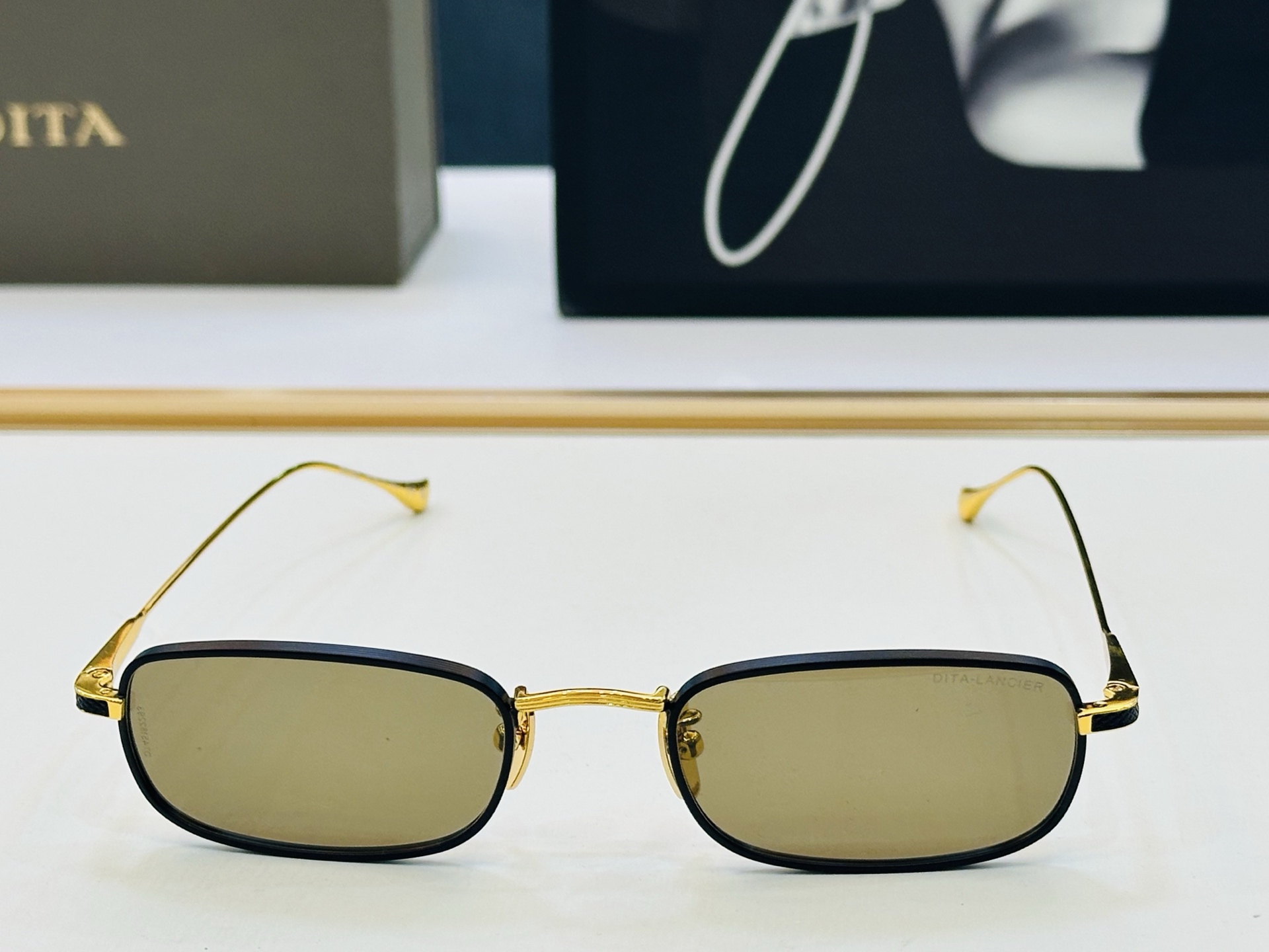 官网款 DlT* 迪塔 DTS201 Size：53口17-142 意大利最新原单货 [得意][得意]男