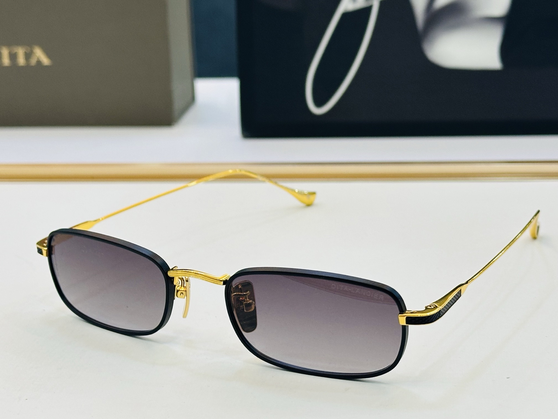 官网款 DlT* 迪塔 DTS201 Size：53口17-142 意大利最新原单货 [得意][得意]男