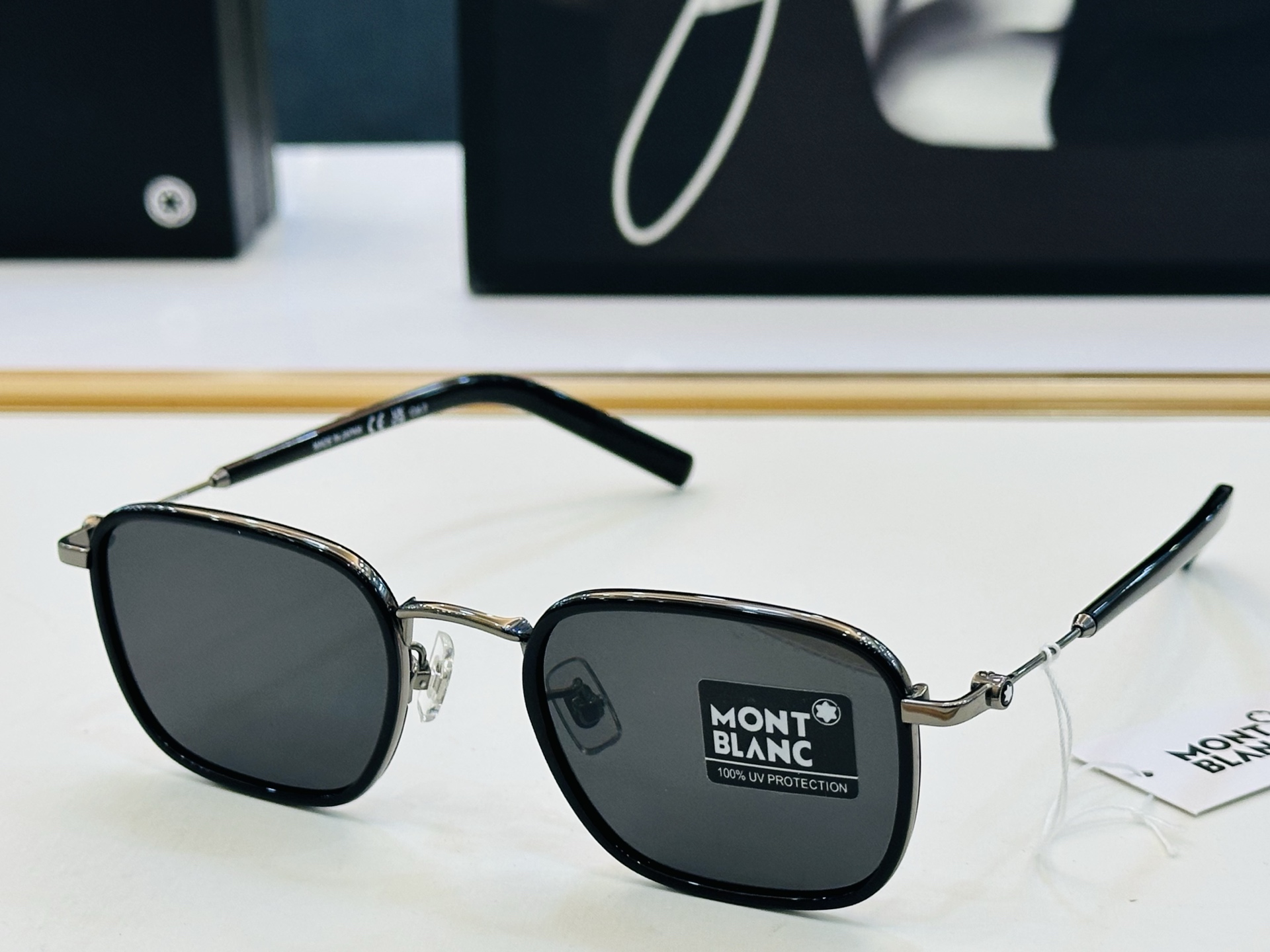 官网新品 MONTBLANC 万宝龙 MB0424 Size：50口22-145 做工精良 👍👍W 完美