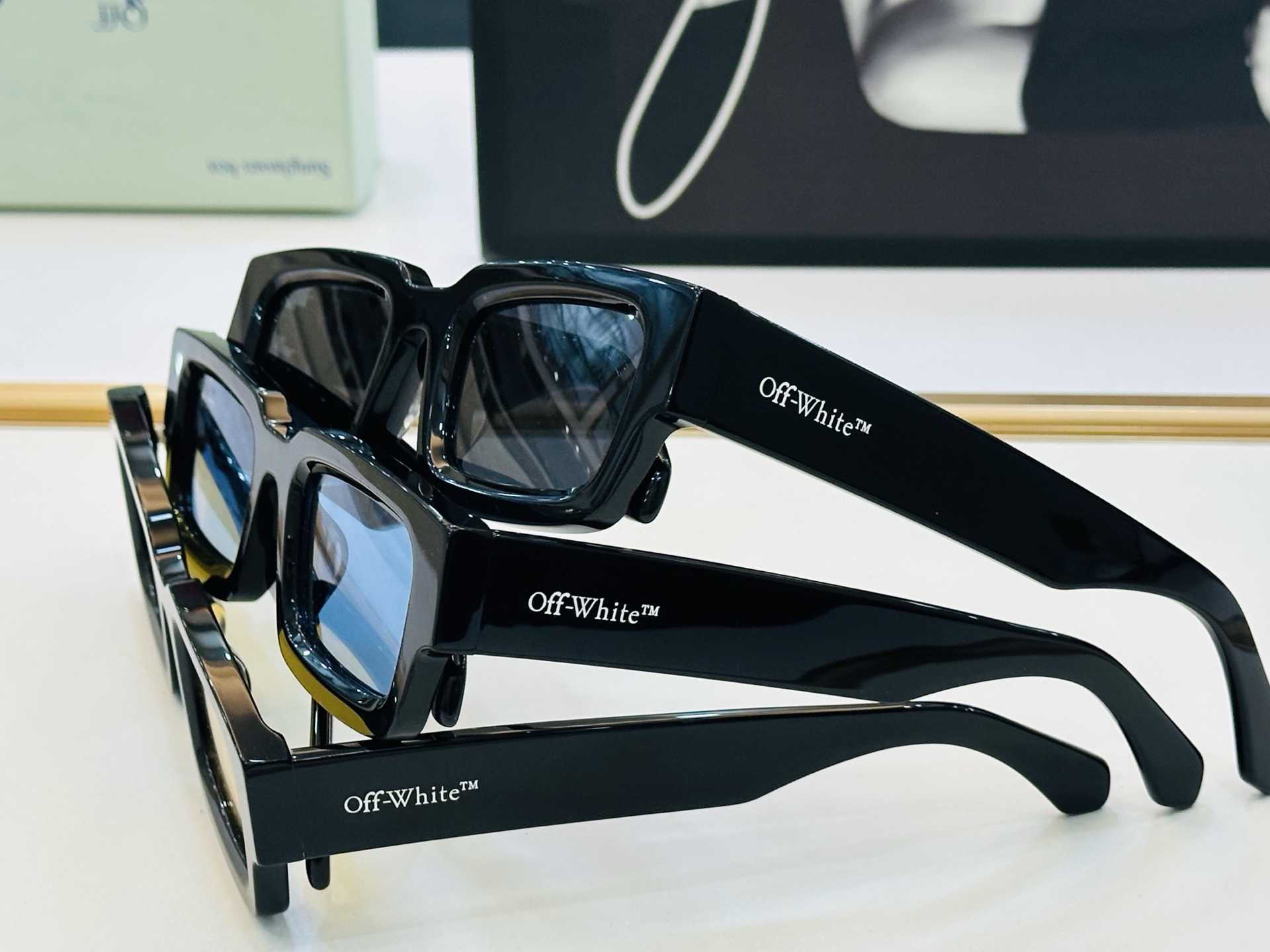 官网款 OFF WHITE MODEL:OERI089 SIZE: 50口24-145 时尚太阳镜 J潮