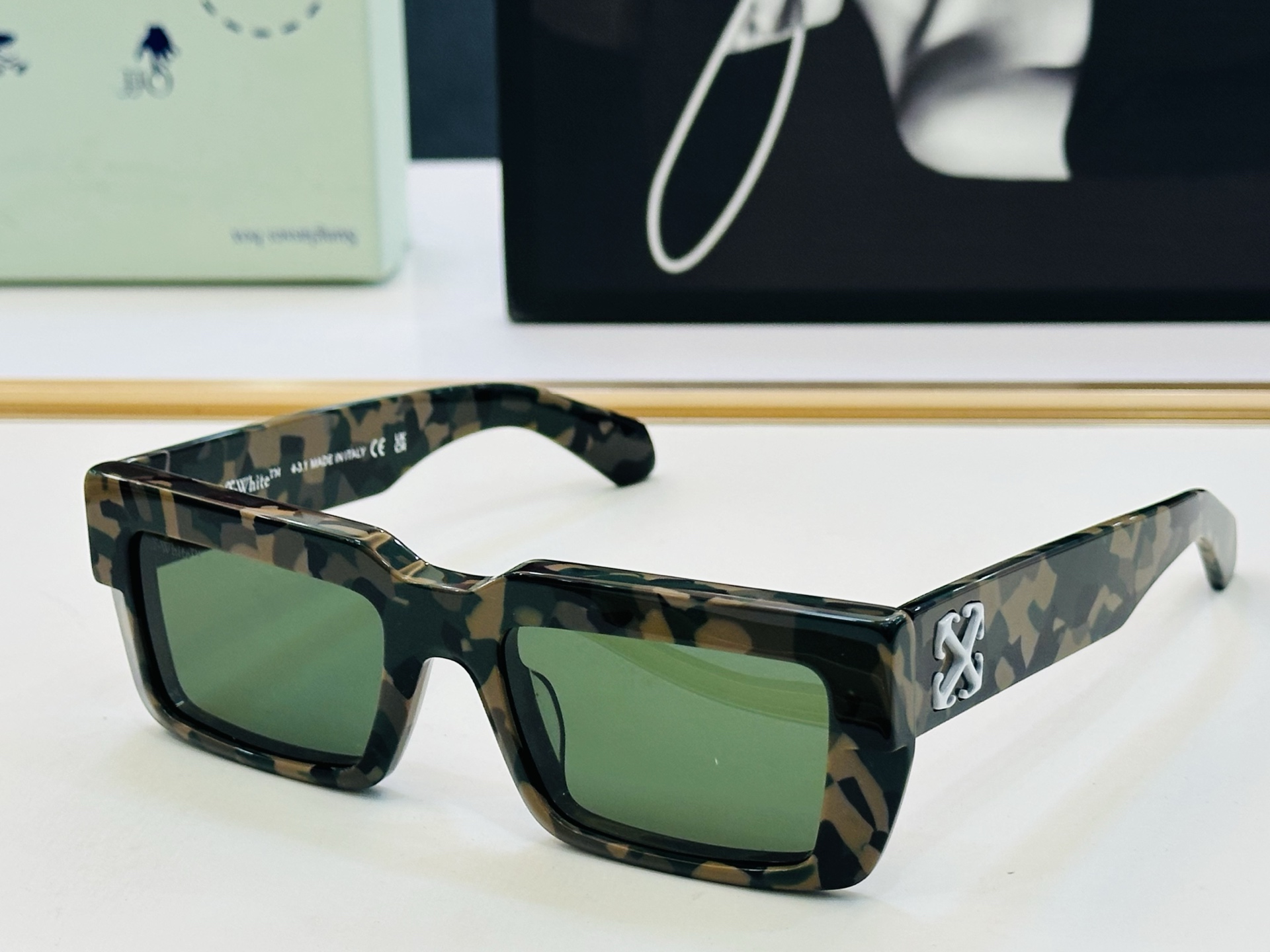 官网款 OFF WHITE MODEL:OERI114 SIZE: 52口20-140 时尚太阳镜 J潮