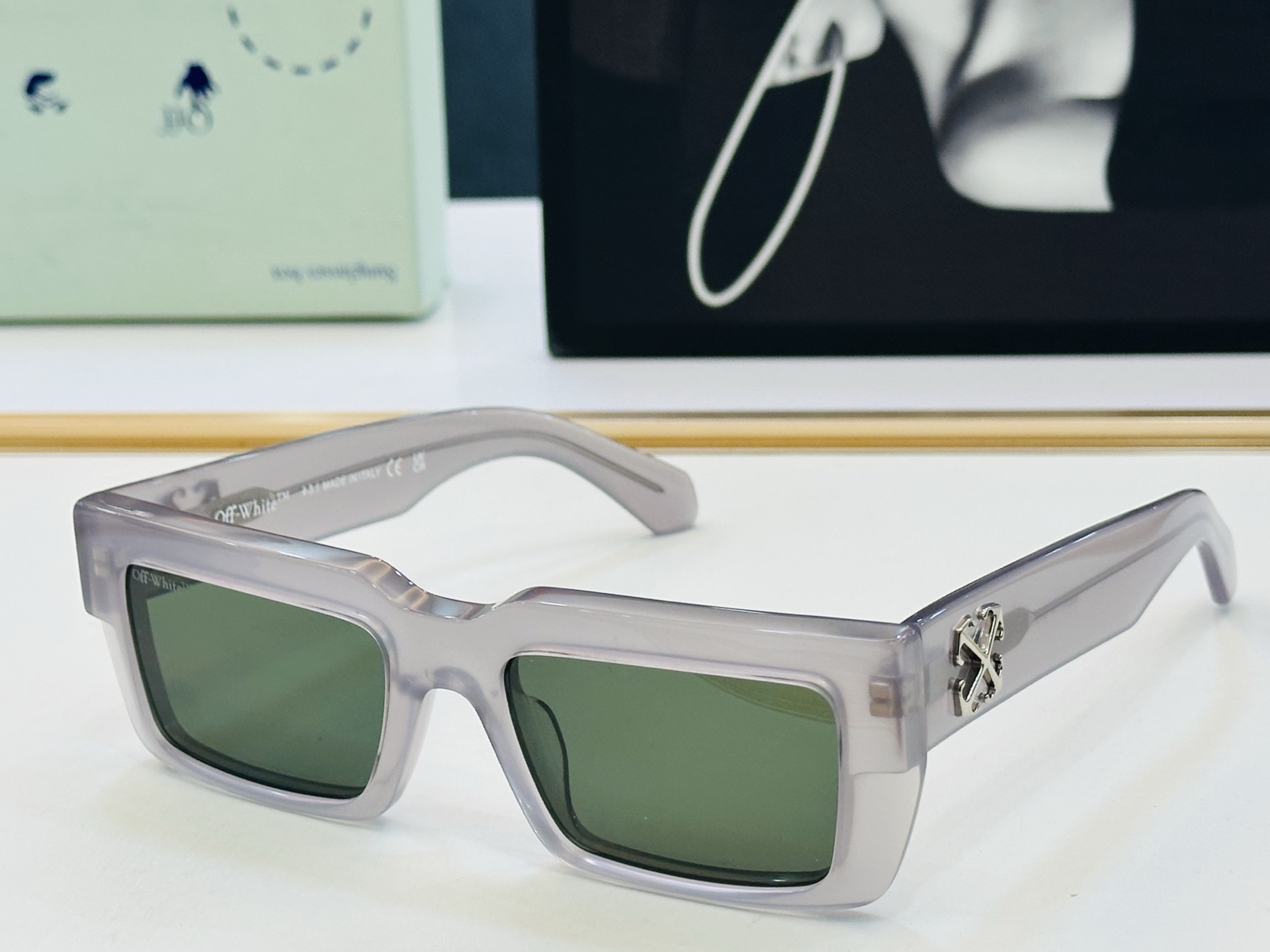官网款 OFF WHITE MODEL:OERI114 SIZE: 52口20-140 时尚太阳镜 J潮