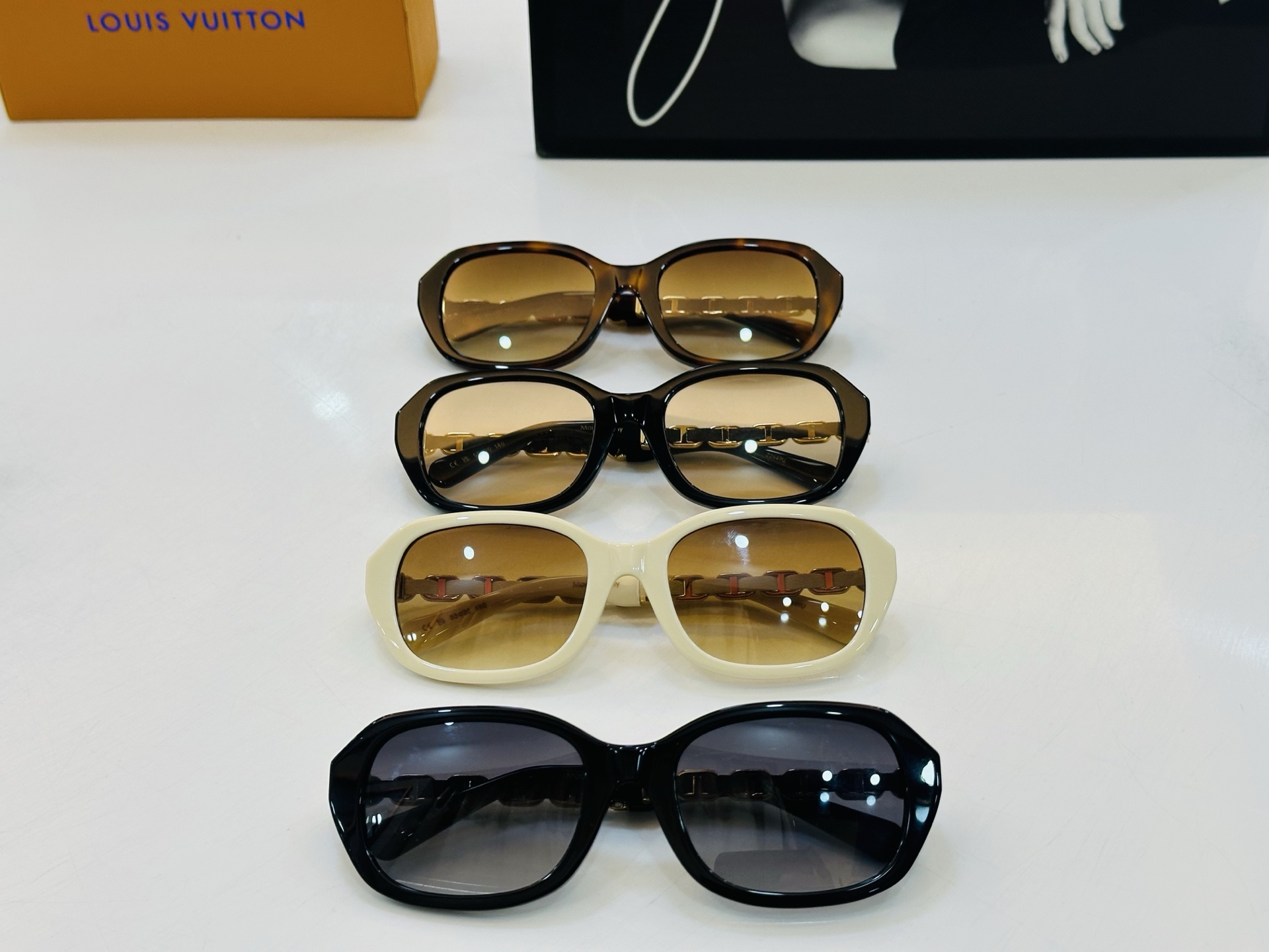 路易家 🎩Z2649W Size：55口20-140 充满活力的 展现独特个性🌟展现大气的你 B高品质 