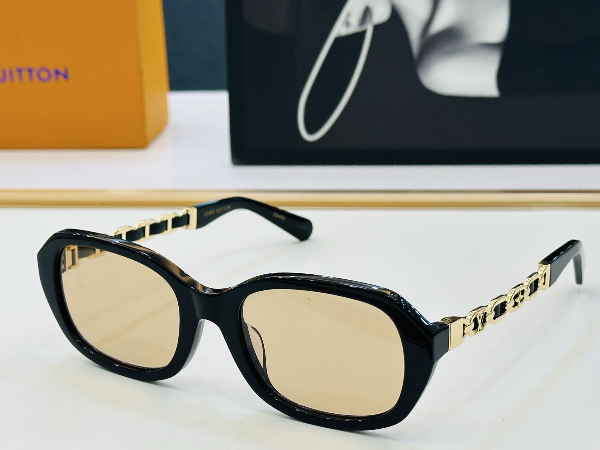 路易家 🎩Z2649W Size：55口20-140 充满活力的 展现独特个性🌟展现大气的你 B高品质 