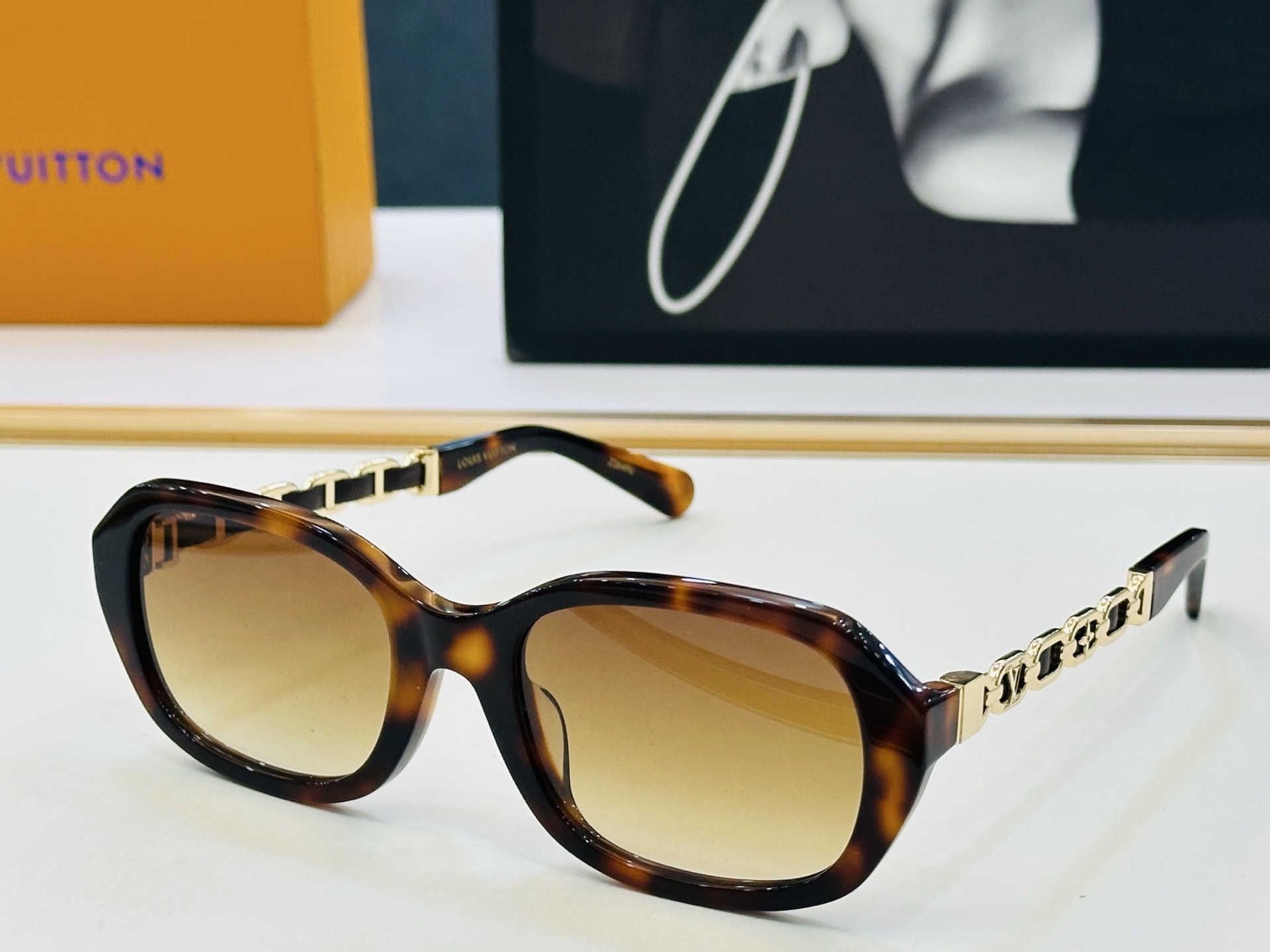 路易家 🎩Z2649W Size：55口20-140 充满活力的 展现独特个性🌟展现大气的你 B高品质 