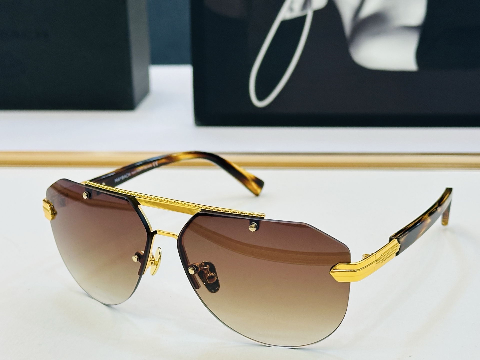 高品质 迈巴赫 🎉🎉做工精美💕💕MAYBAC*H SURPass Size：61口12-140 质感十足