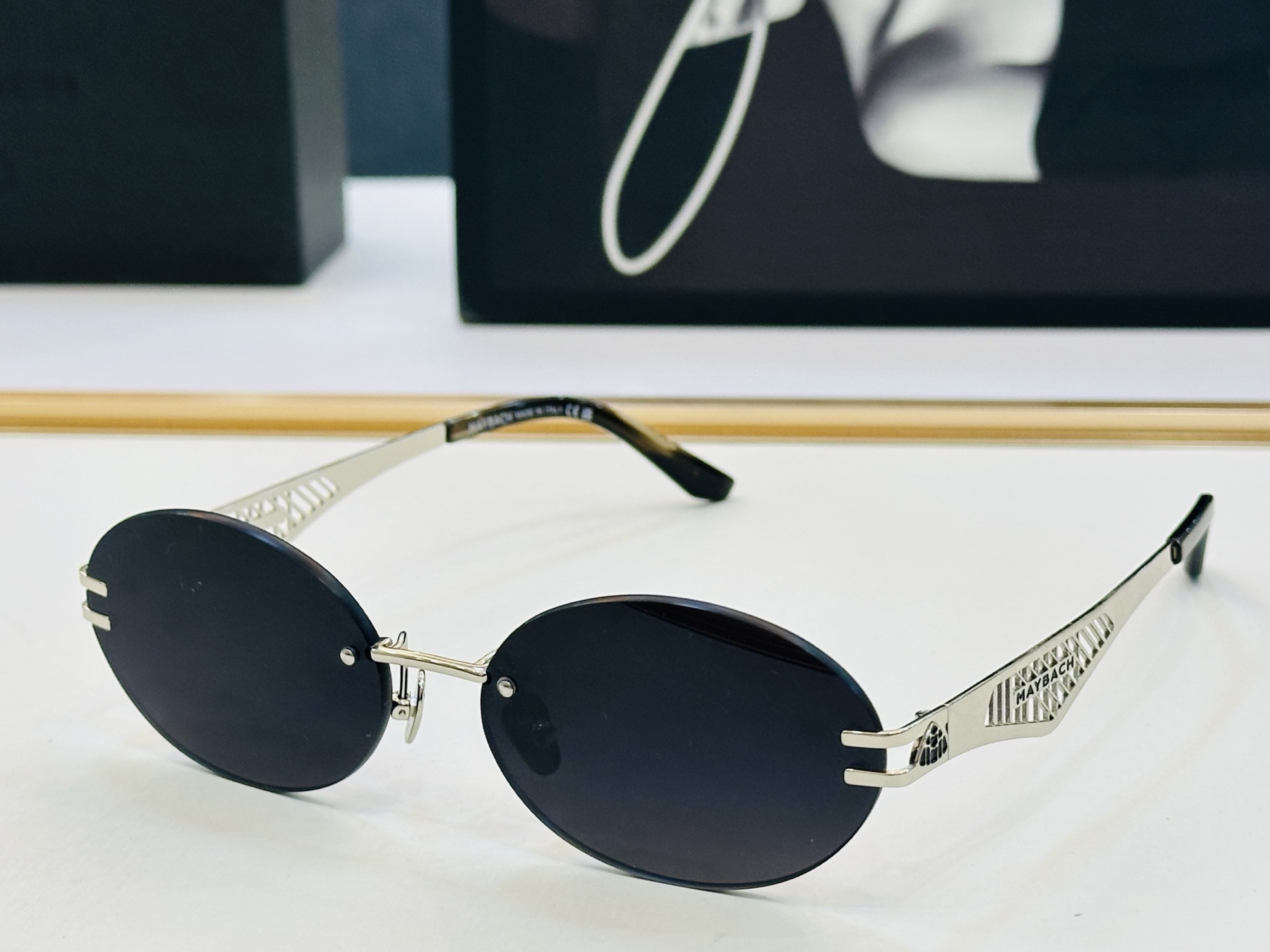 高品质 迈巴赫 🎉🎉做工精美💕💕MAYBAC*H Adam Size：56口19-142 质感十足 F👍