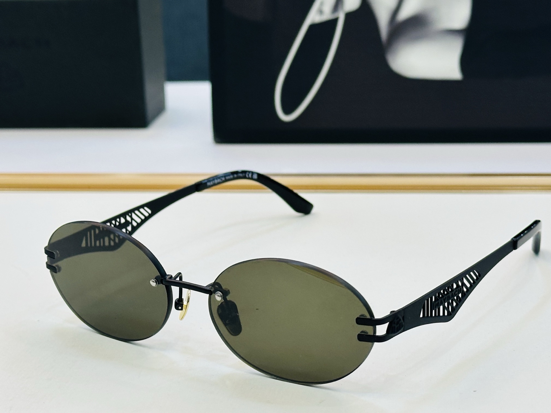 高品质 迈巴赫 🎉🎉做工精美💕💕MAYBAC*H Adam Size：56口19-142 质感十足 F👍