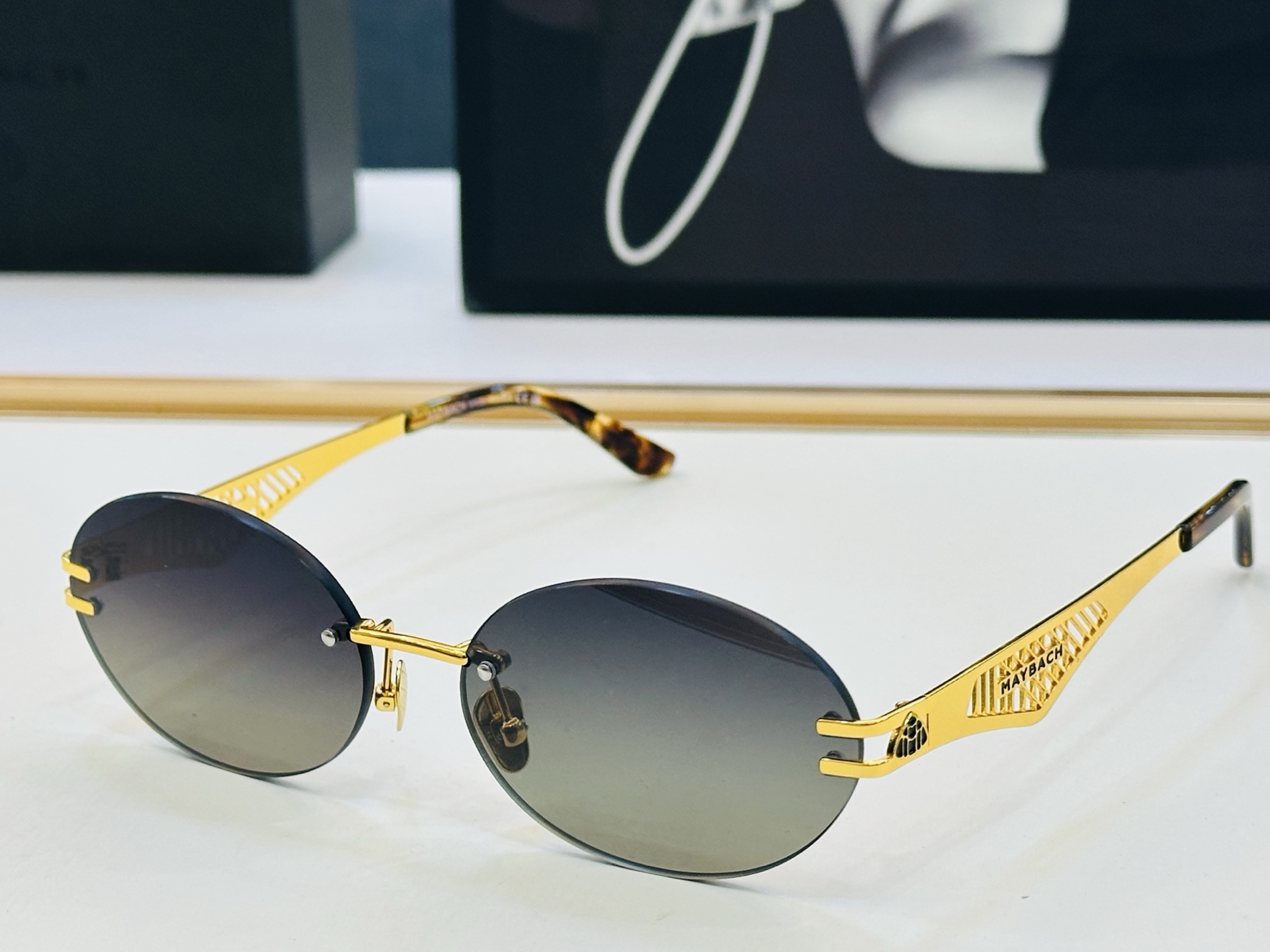 高品质 迈巴赫 🎉🎉做工精美💕💕MAYBAC*H Adam Size：56口19-142 质感十足 F👍