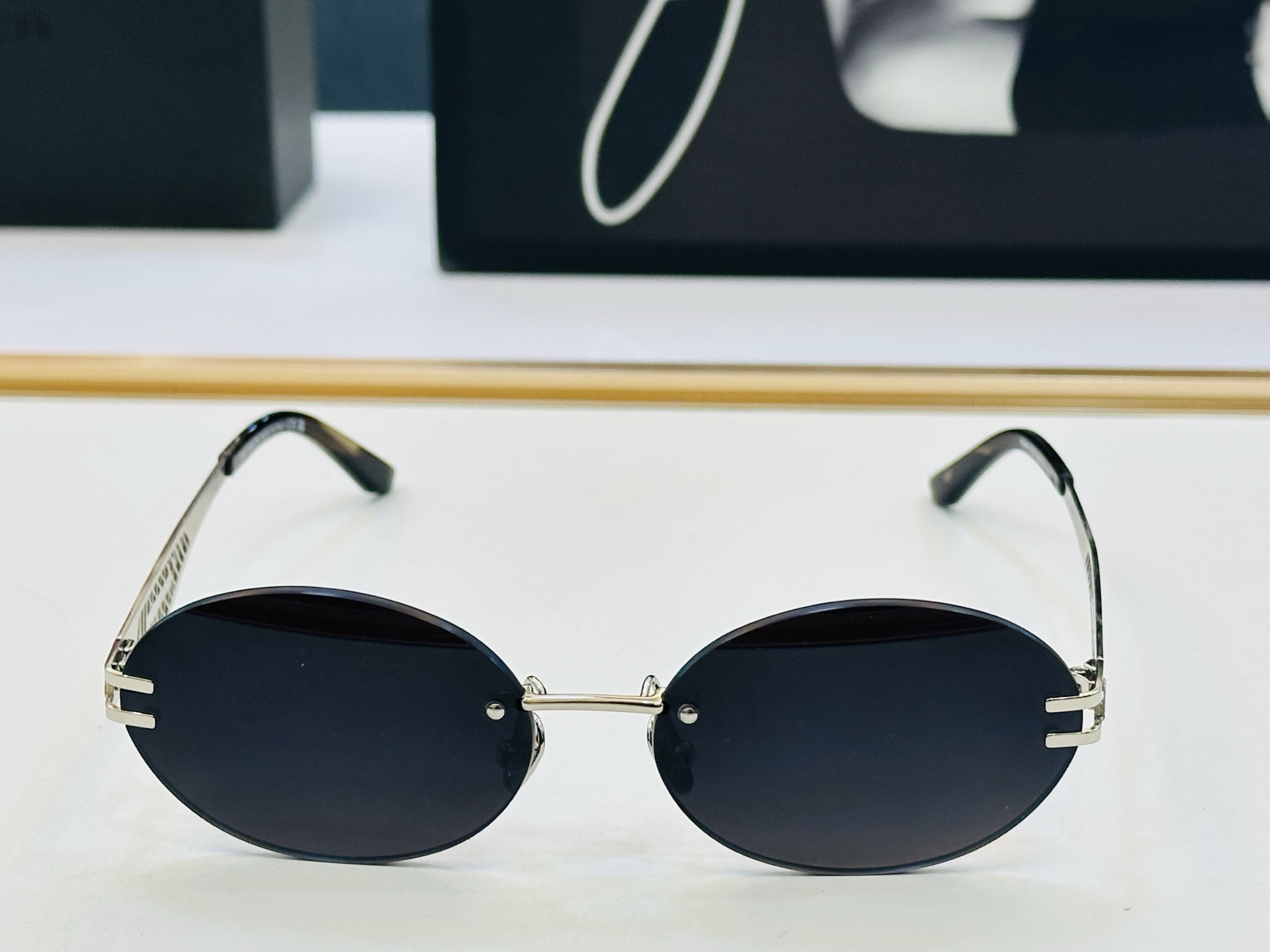 高品质 迈巴赫 🎉🎉做工精美💕💕MAYBAC*H Adam Size：56口19-142 质感十足 F👍