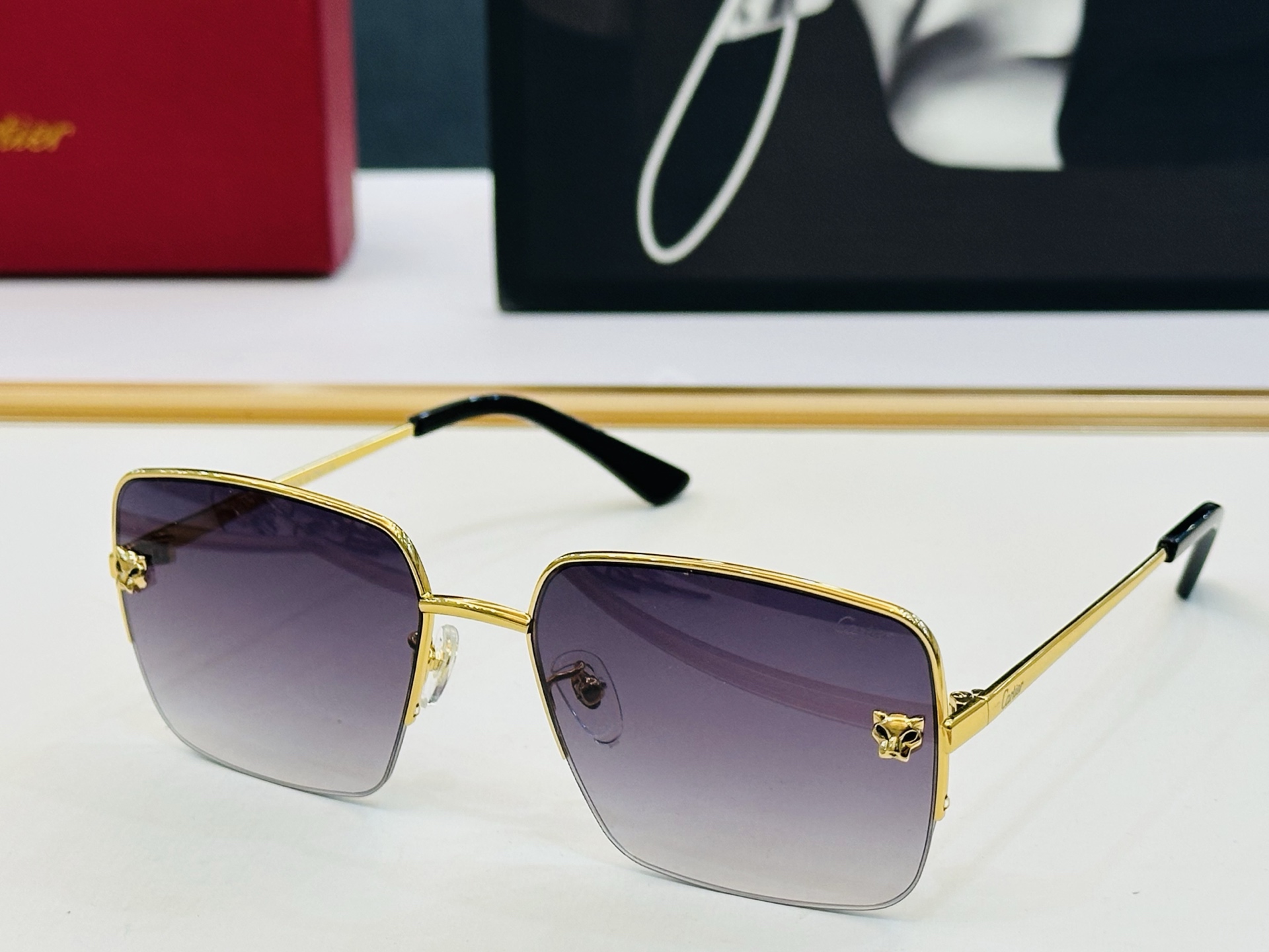 新款 Cartier 卡家 MODEL: CT0333 Size：59口18-145 高品质 品牌标志性