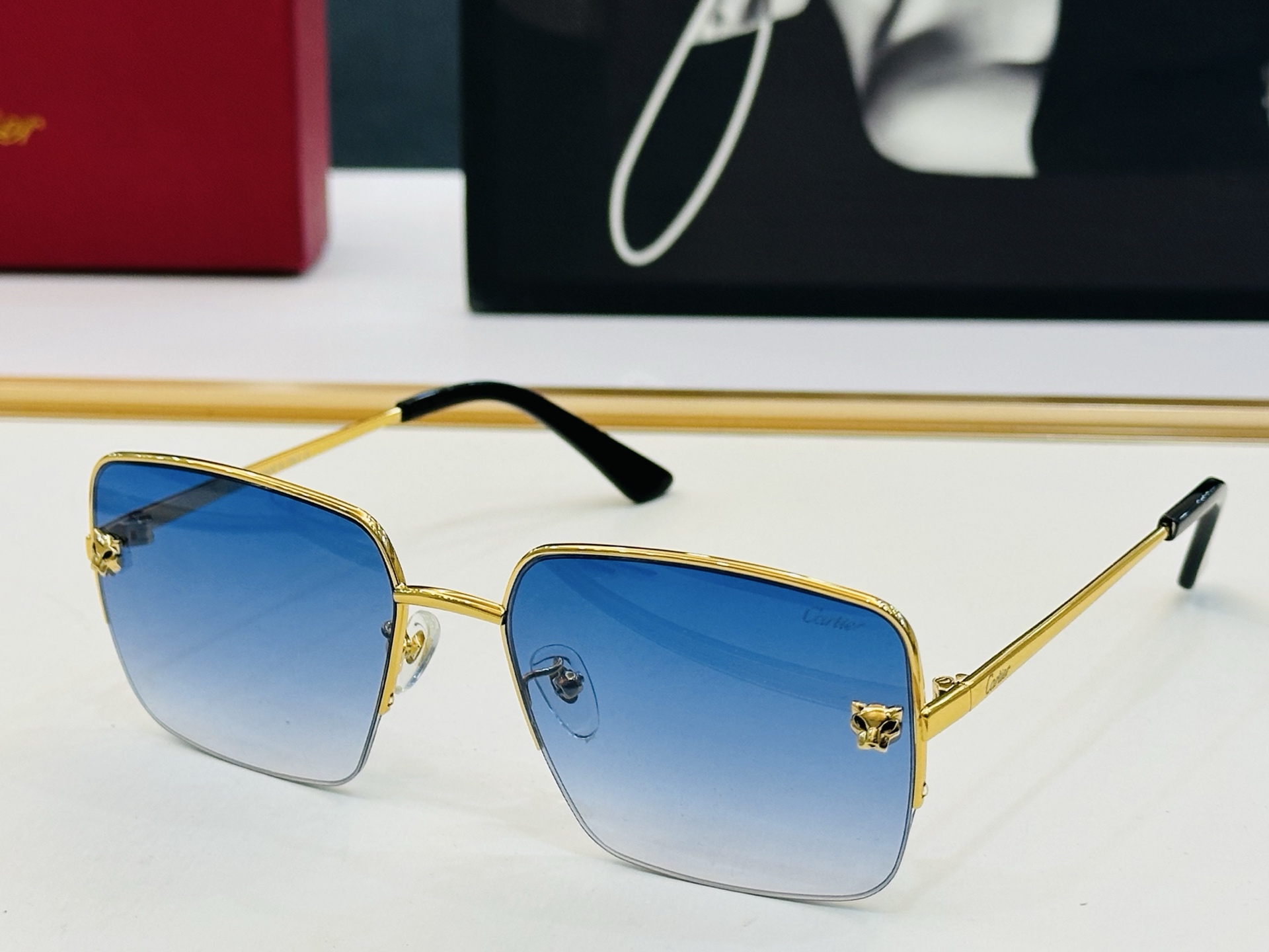 新款 Cartier 卡家 MODEL: CT0333 Size：59口18-145 高品质 品牌标志性