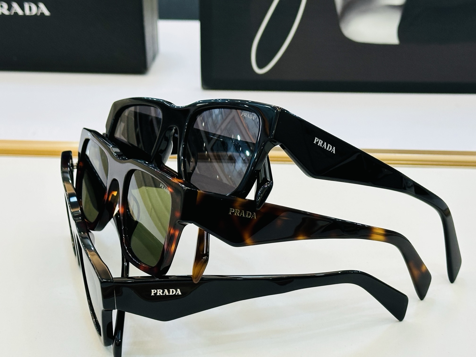 🔺PRAD*🔻普家 SPR A06S Size：50口21-160 眼镜系列堪称精湛制作 彰显独特个 L