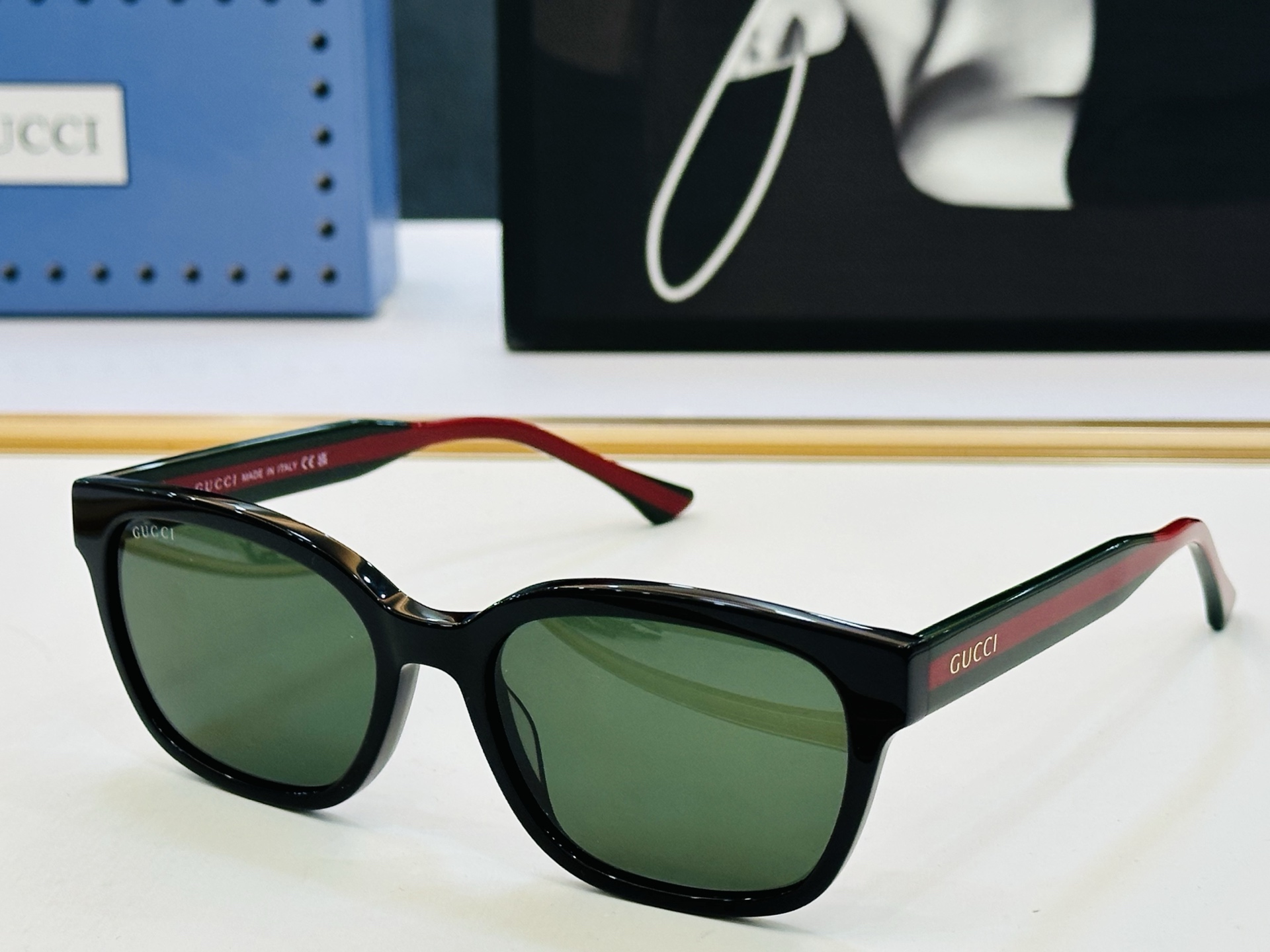 GUCC* 古家 GG1872SK 🐝🐝系列 Size：56口18-145 🍁🍁 L超绝品质 。