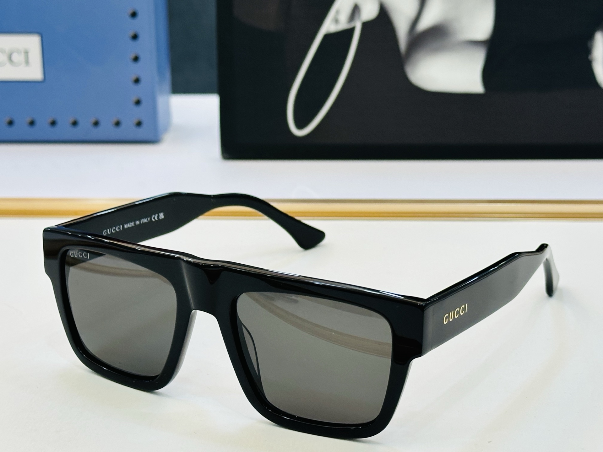 GUCC* 古家 GG1868S 🐝🐝系列 Size：53口19-145 🍁🍁 L超绝品质 。