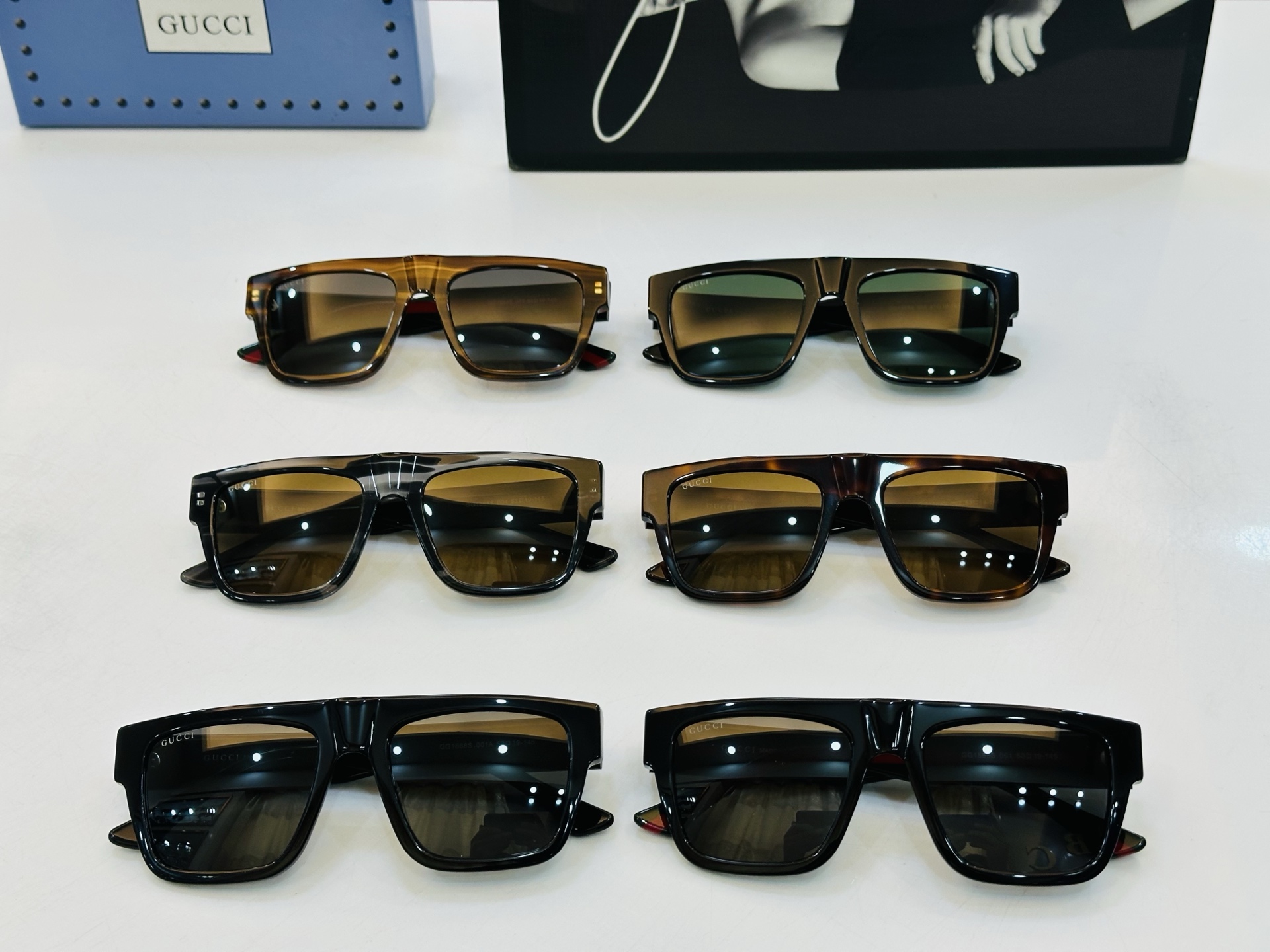 GUCC* 古家 GG1868S 🐝🐝系列 Size：53口19-145 🍁🍁 L超绝品质 。