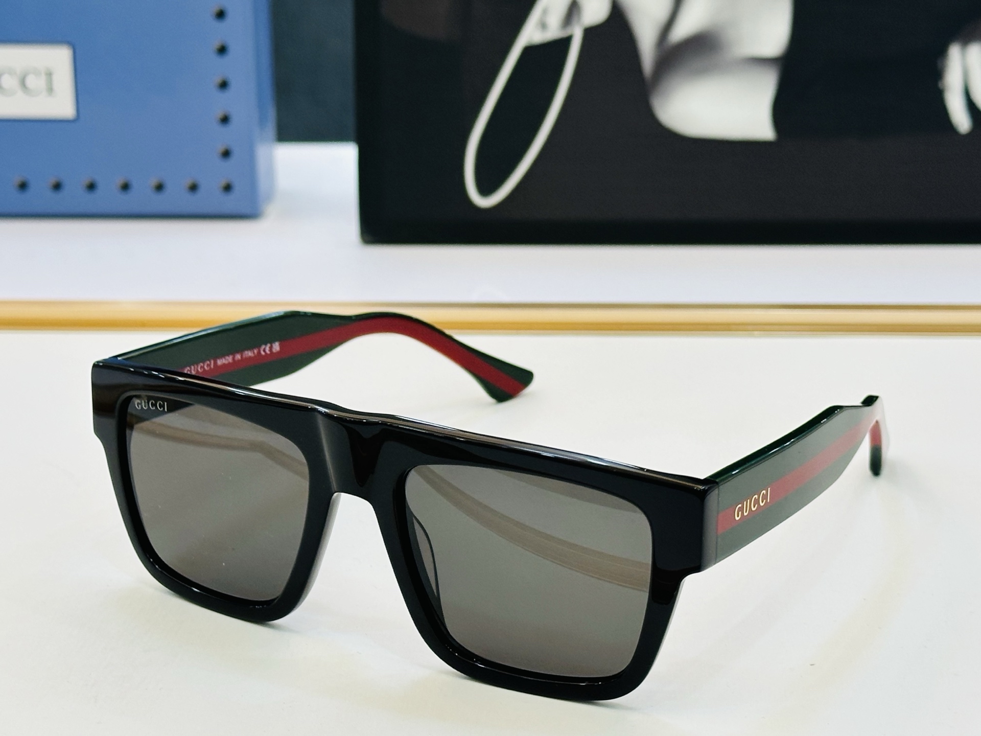 GUCC* 古家 GG1868S 🐝🐝系列 Size：53口19-145 🍁🍁 L超绝品质 。