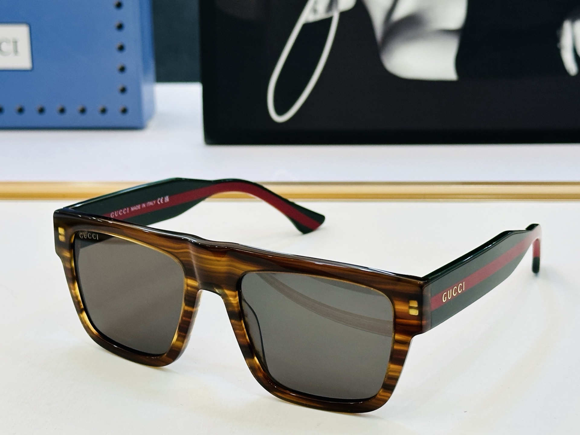 GUCC* 古家 GG1868S 🐝🐝系列 Size：53口19-145 🍁🍁 L超绝品质 。