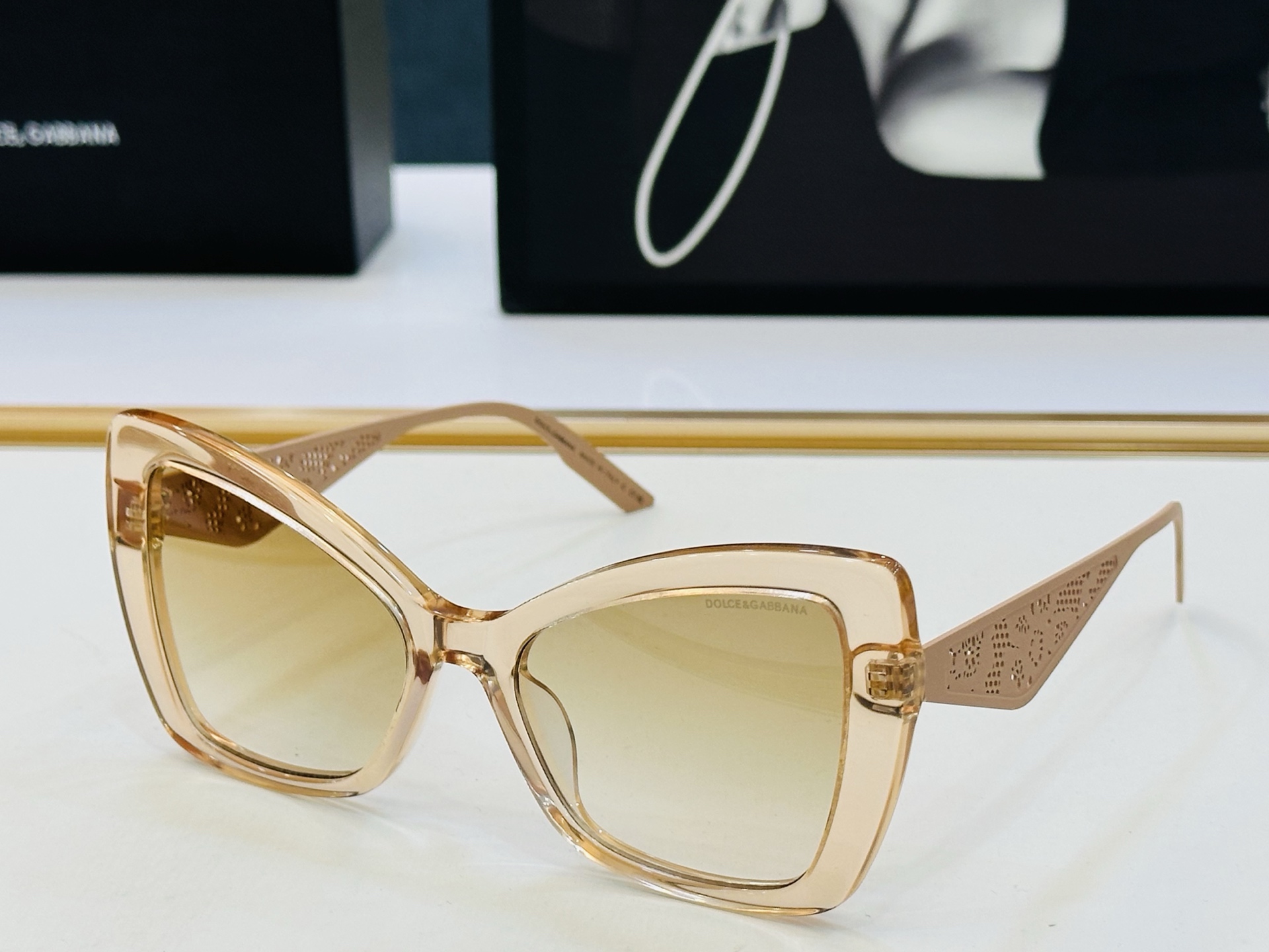 🆕 官网款 🔺DOLCE&GABBAN*🔻DG6691 Size：55口19-145 新颖独特🔝🔝b美艳