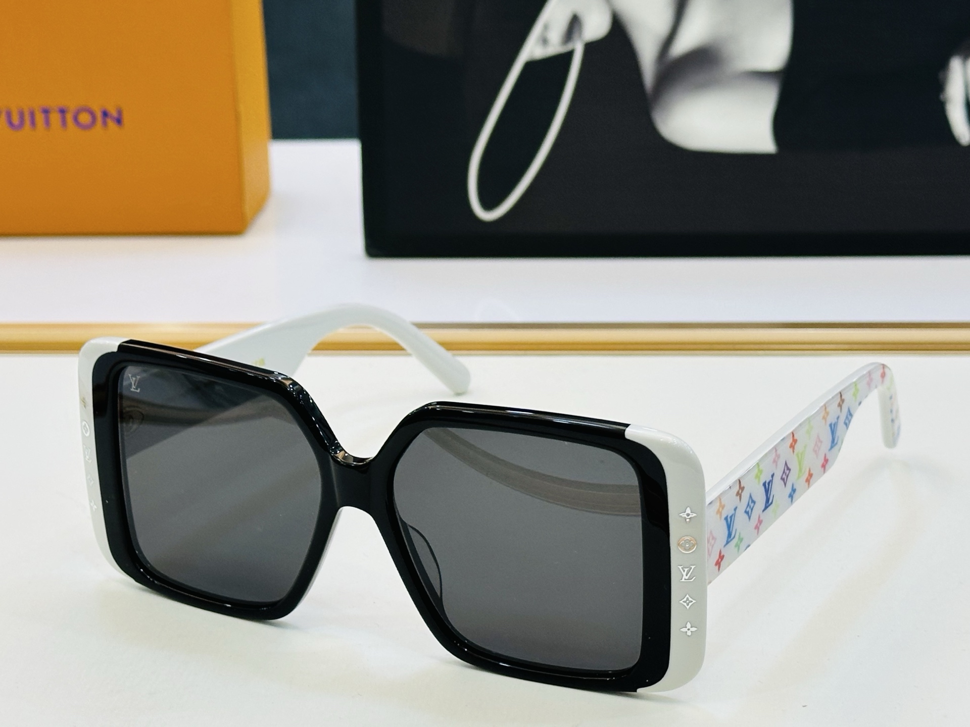 路易家 🎩Z2095W Size：56口15-148 充满活力的 展现独特个性🌟展现大气的你 b高品质 