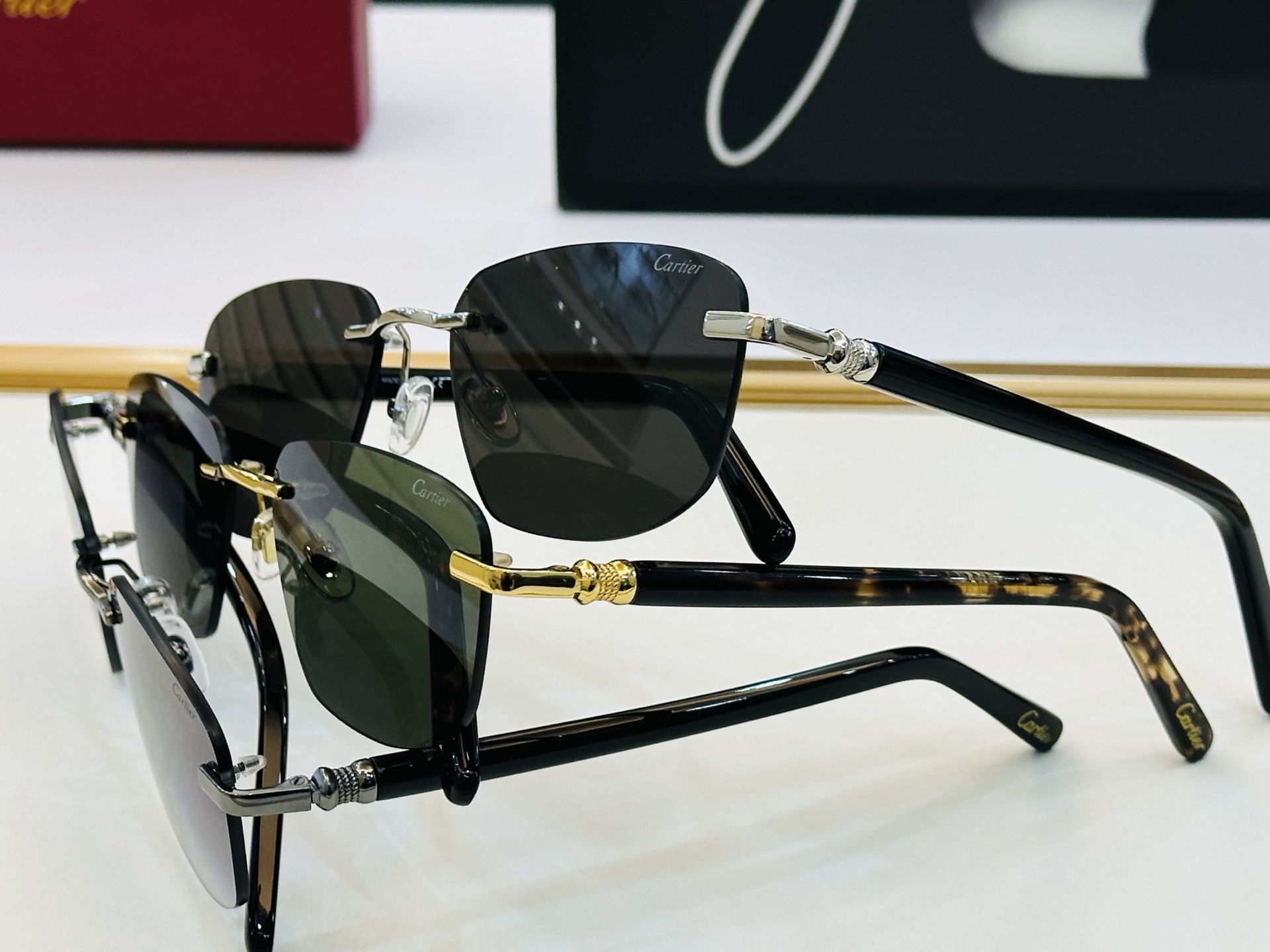 🆕 原版Cartie* 卡家 官网经典款 太阳镜 CT0587 Size：55口19-145 电镀工艺精