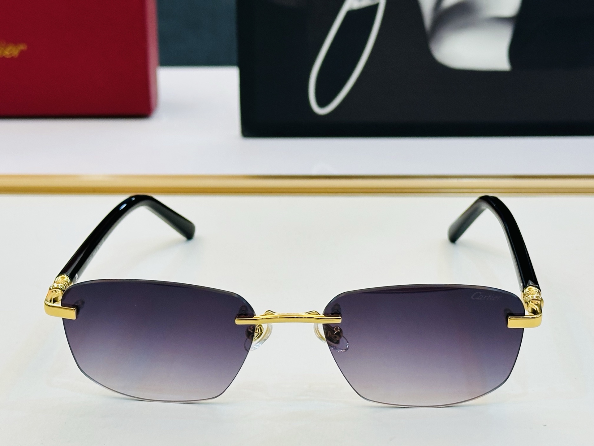 🆕 原版Cartie* 卡家 官网经典款 太阳镜 CT0587 Size：55口19-145 电镀工艺精