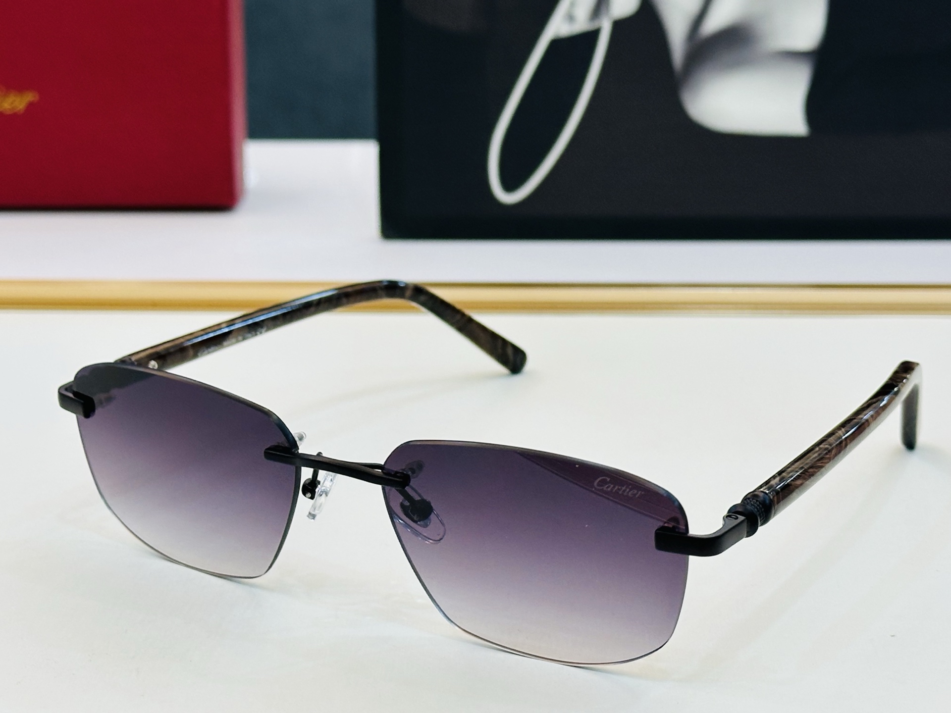 🆕 原版Cartie* 卡家 官网经典款 太阳镜 CT0587 Size：55口19-145 电镀工艺精