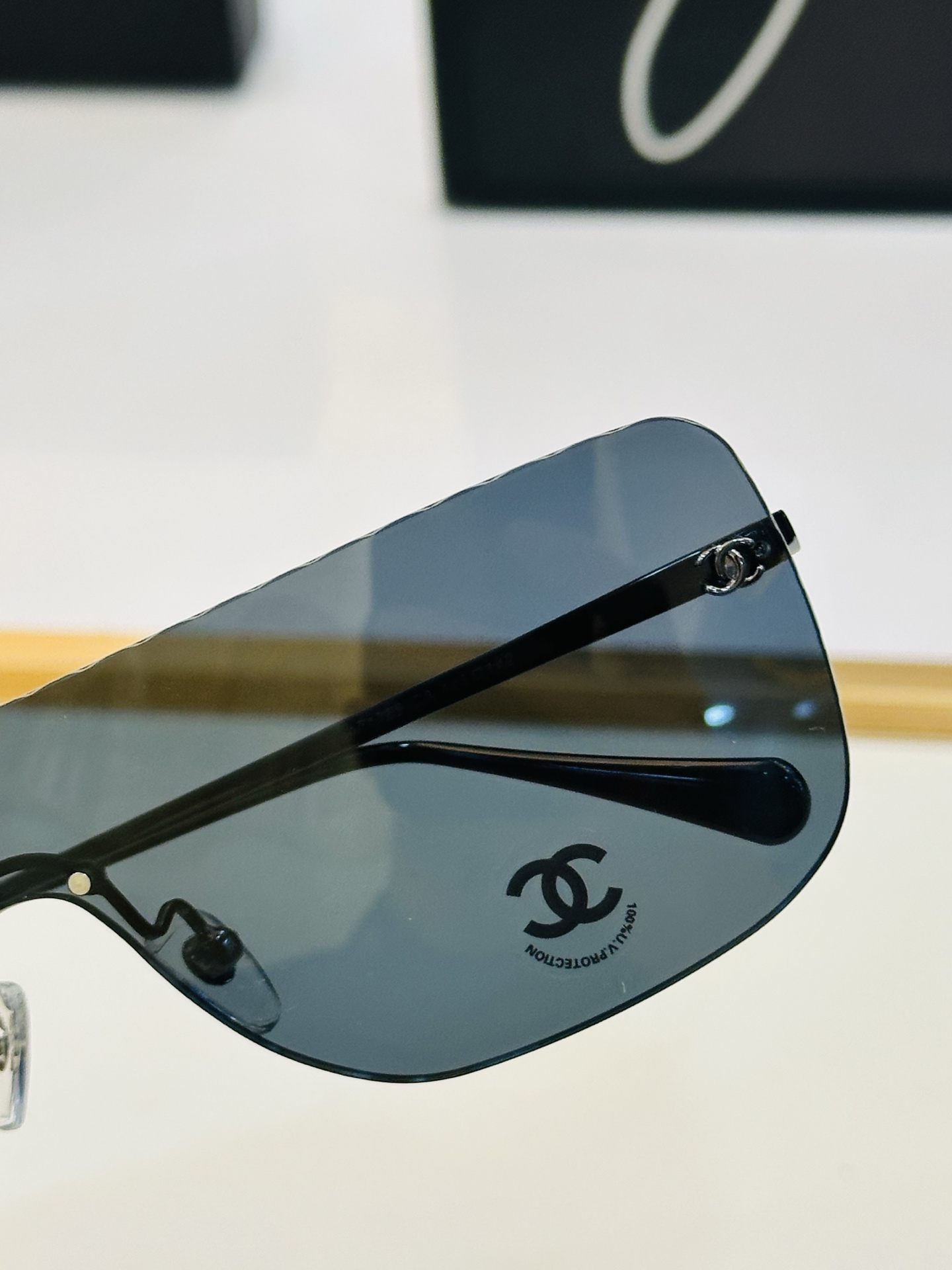 🆕 【CHANE*/香家】MODEL:CH71755 Size：145口142 💅🏻💓F太阳镜