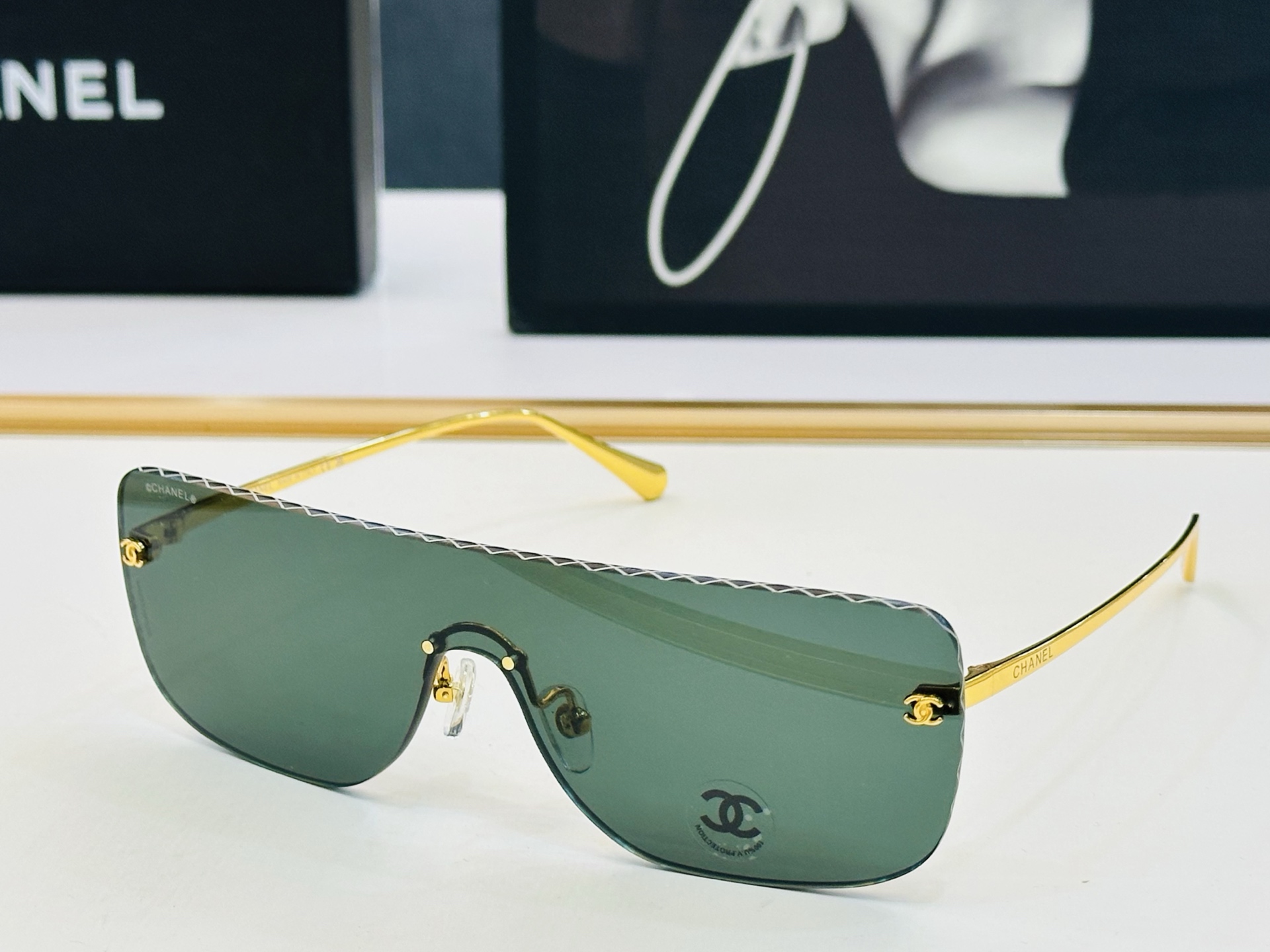 🆕 【CHANE*/香家】MODEL:CH71755 Size：145口142 💅🏻💓F太阳镜