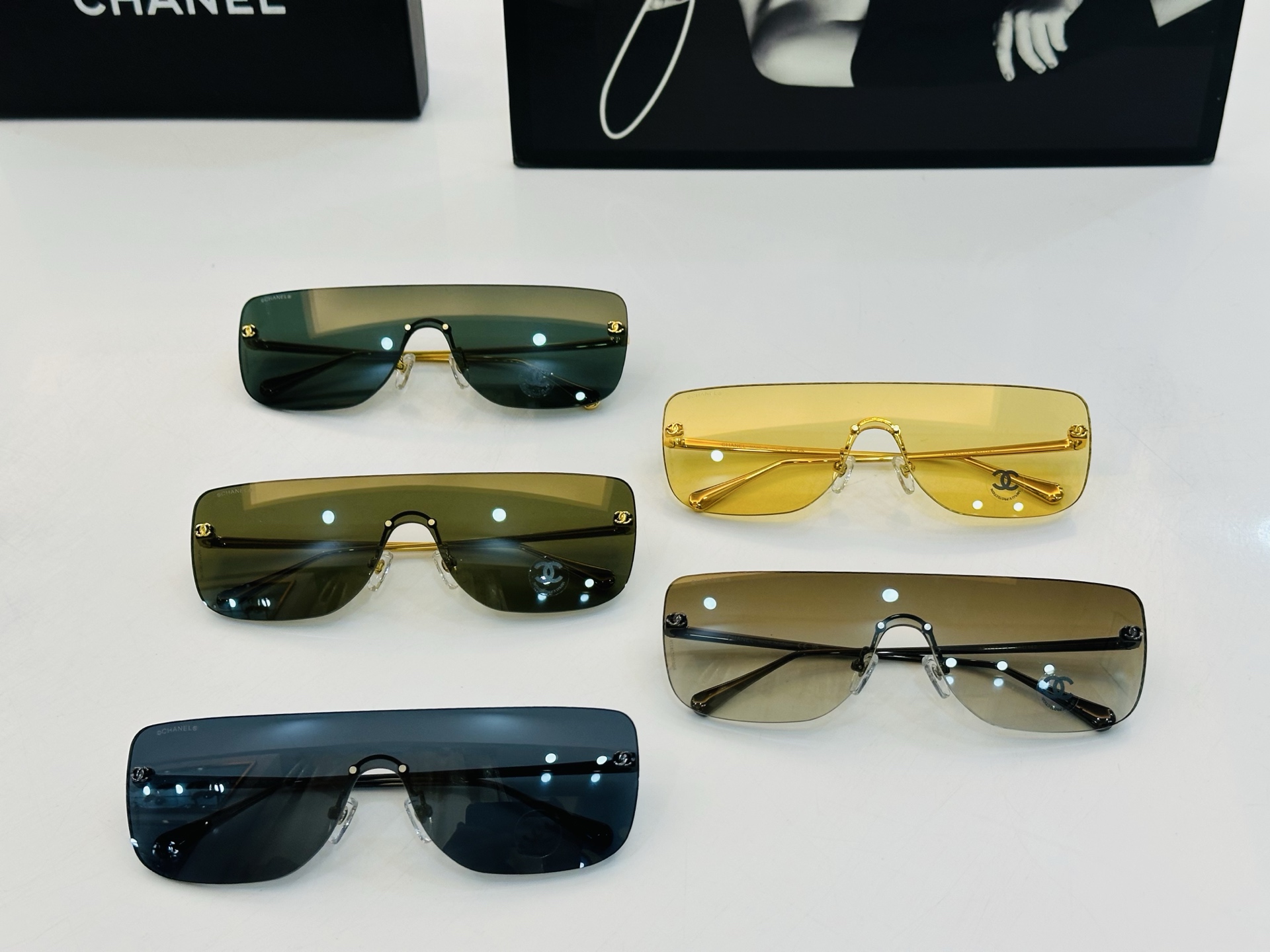 🆕 【CHANE*/香家】MODEL:CH71755 Size：145口142 💅🏻💓F太阳镜