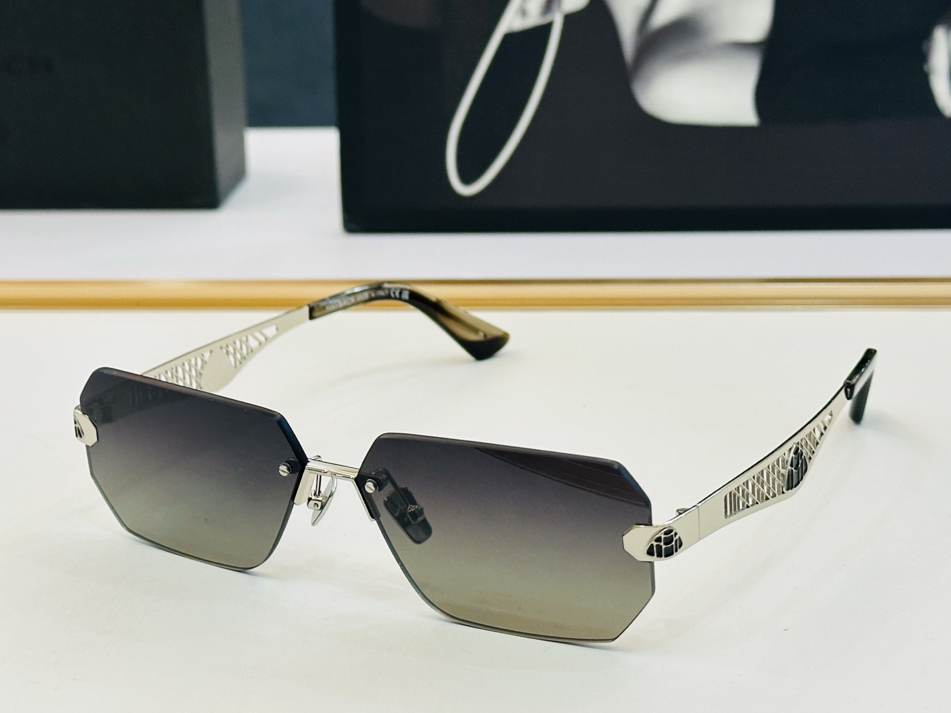 高品质 迈巴赫 🎉🎉做工精美💕💕MAYBAC*H Warriors Size：59口17-142 质感十