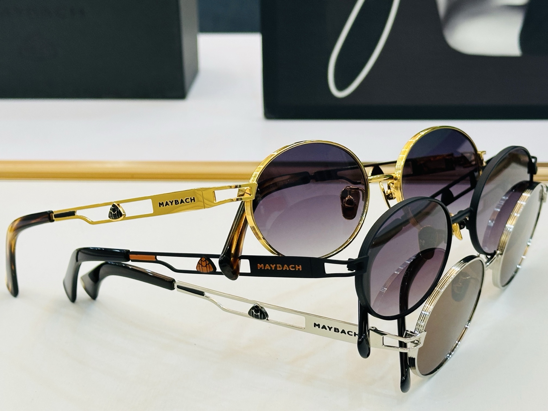 高品质 迈巴赫 🎉🎉做工精美💕💕MAYBAC*H Glory Size：54口19-145 质感十足 F