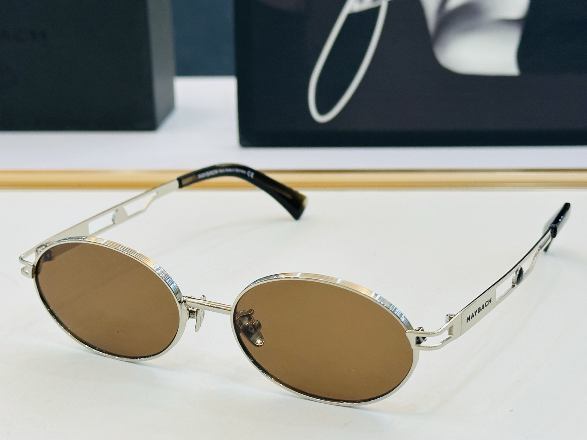 高品质 迈巴赫 🎉🎉做工精美💕💕MAYBAC*H Glory Size：54口19-145 质感十足 F