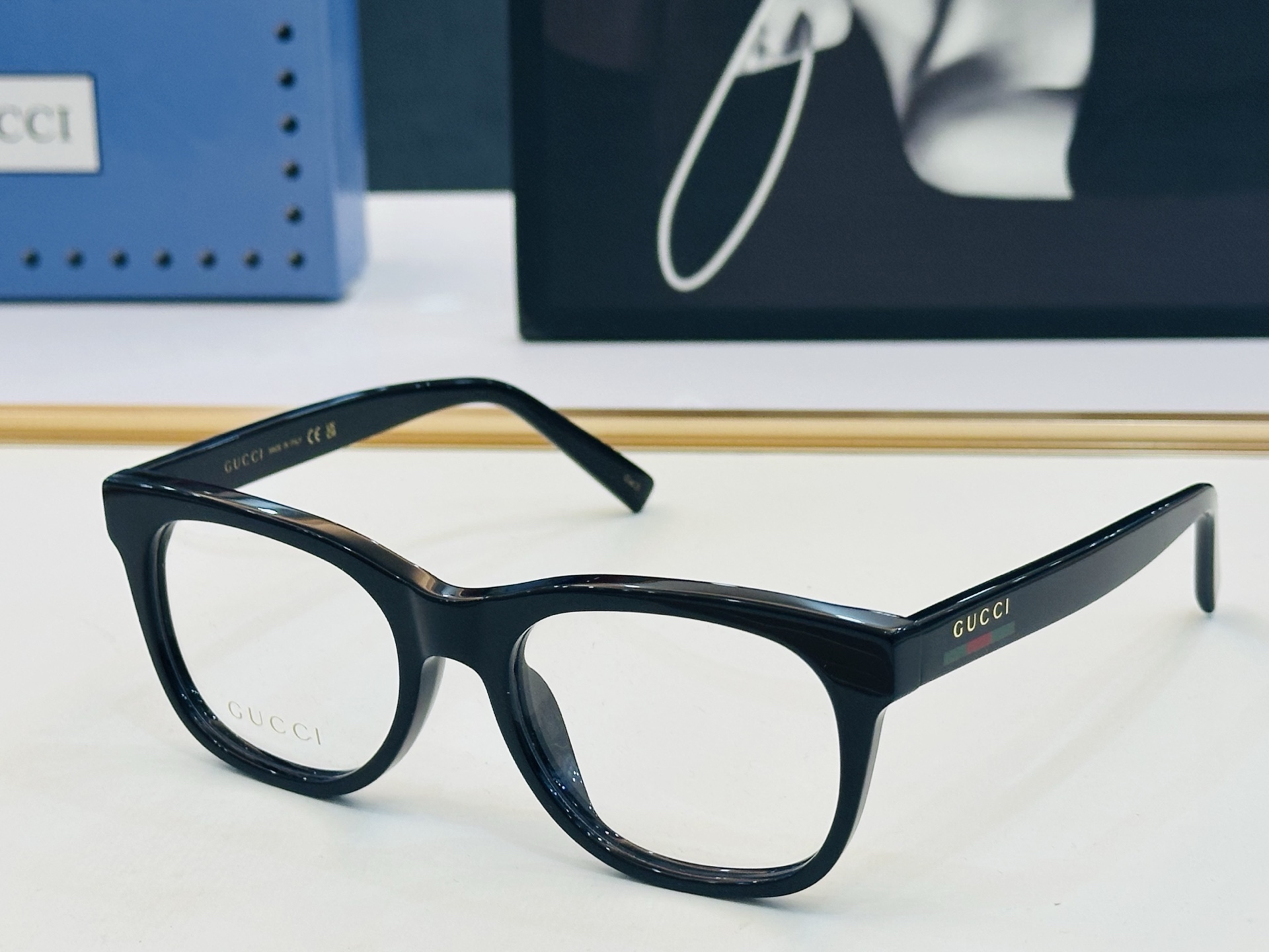 GUCC* 古家 GG1985S 🐝🐝系列 Size：54口19-145 🍁🍁 W超绝品质 。