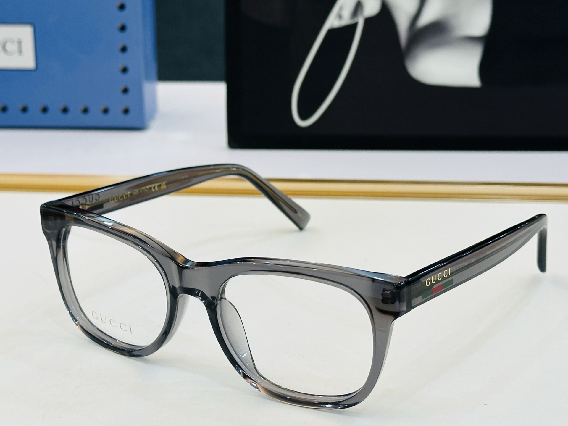 GUCC* 古家 GG1985S 🐝🐝系列 Size：54口19-145 🍁🍁 W超绝品质 。