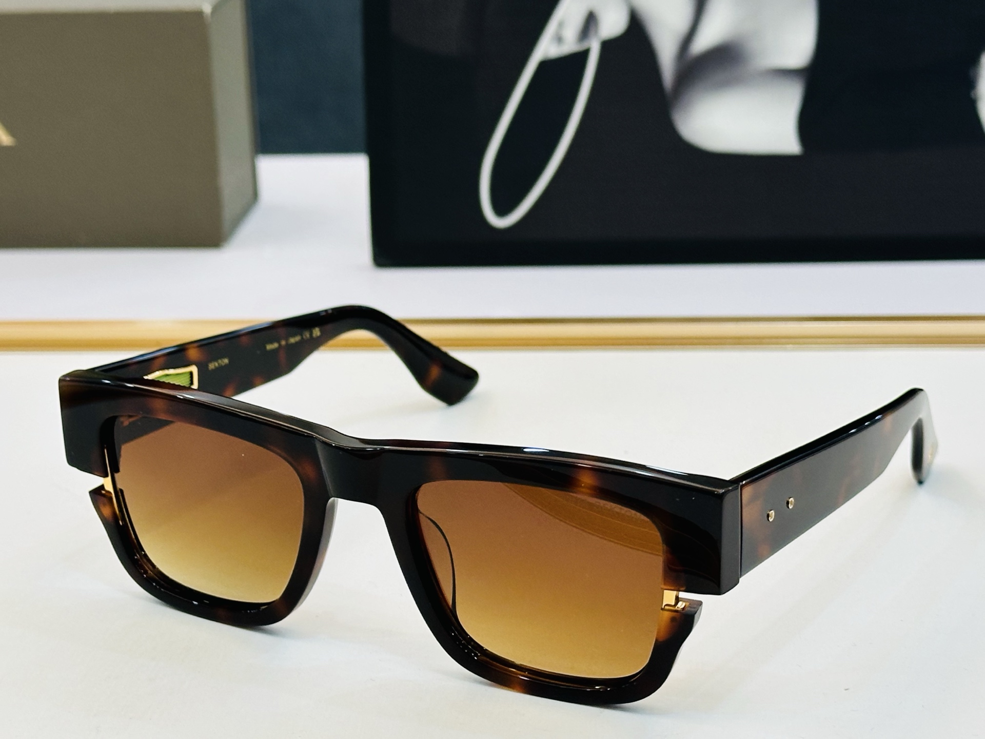 官网款 DlT* 迪塔 DTS-122 Size：52口22-145 意大利最新原单货 [得意][得意]