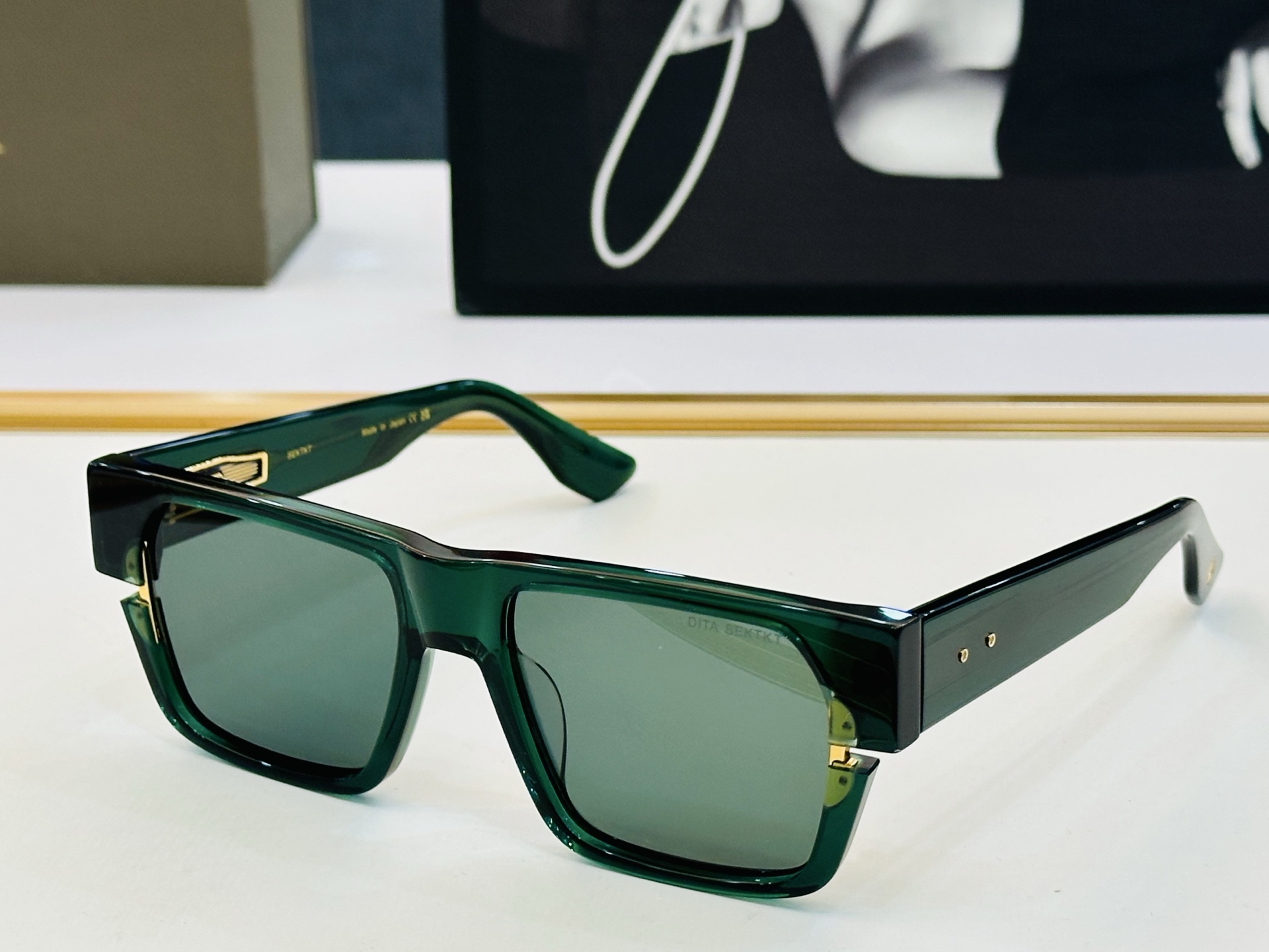 官网款 DlT* 迪塔 DTS722 Size：54口18-145 意大利最新原单货 [得意][得意]男