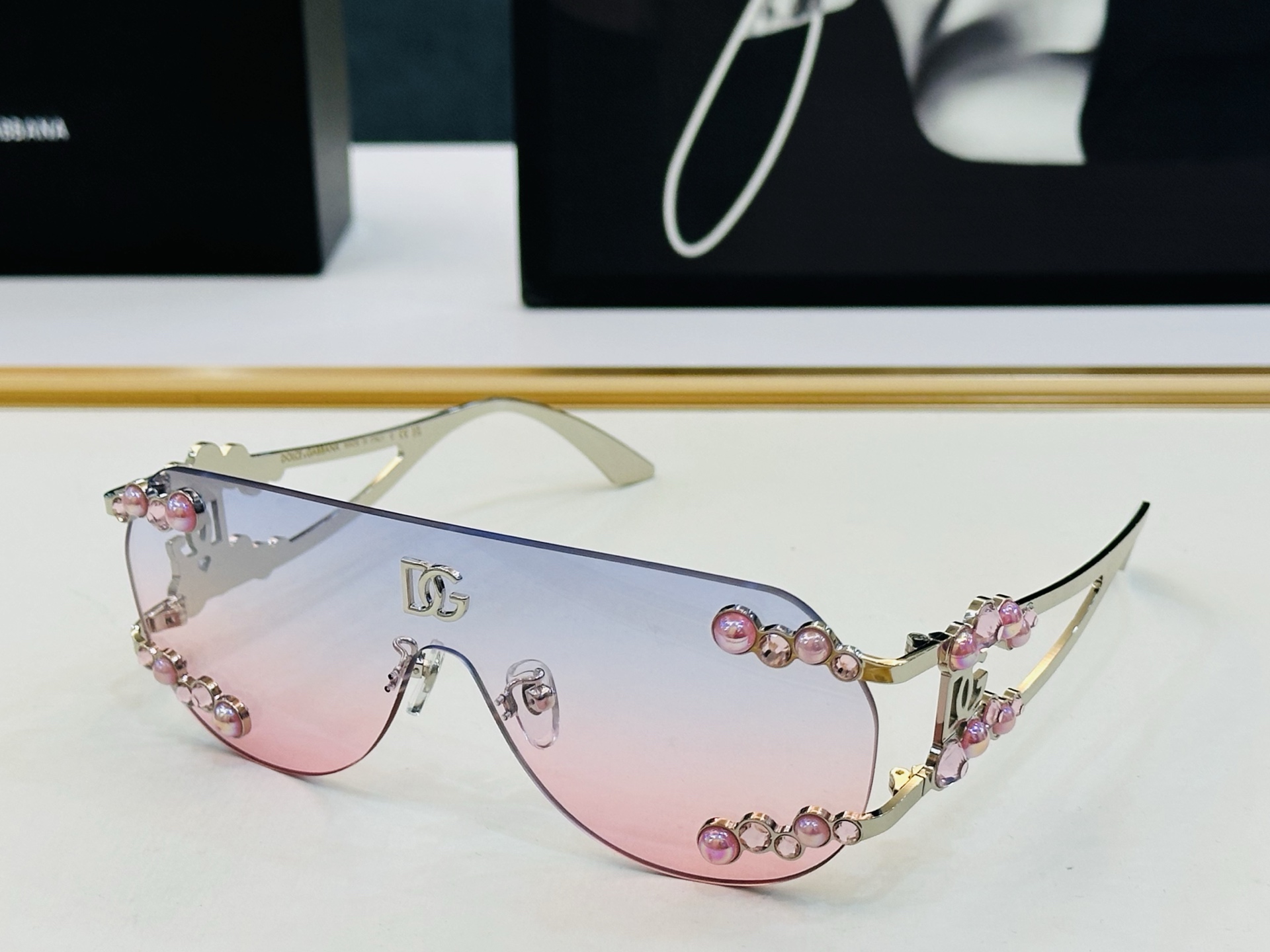 🆕 官网🔺DOLCE&GABBAN*🔻DG1653LB Size：136口52-140 新颖独特🔝🔝bm