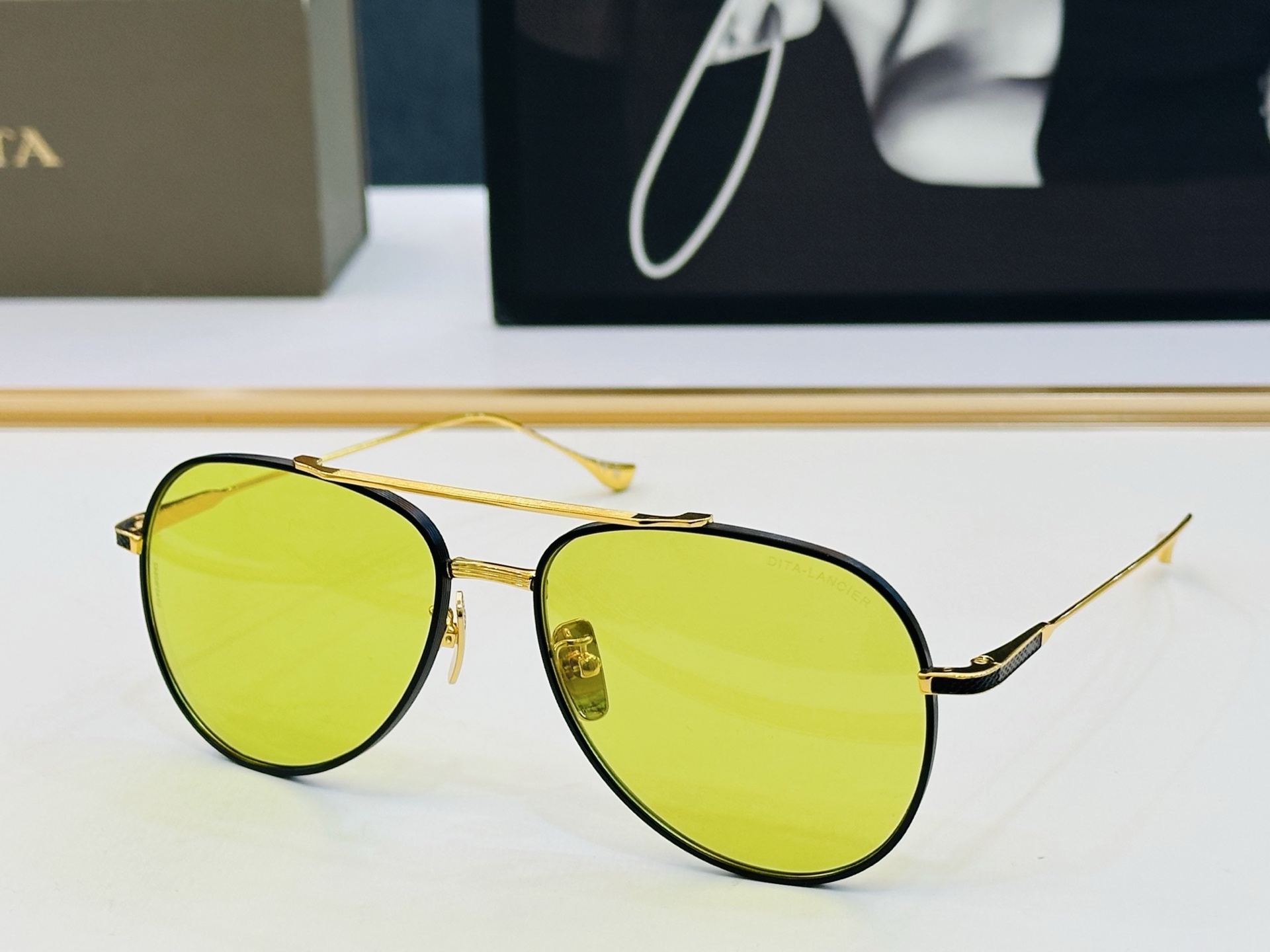 官网款 DlT* 迪塔 DTS221 Size：59口18-142 意大利最新原单货 [得意][得意]男