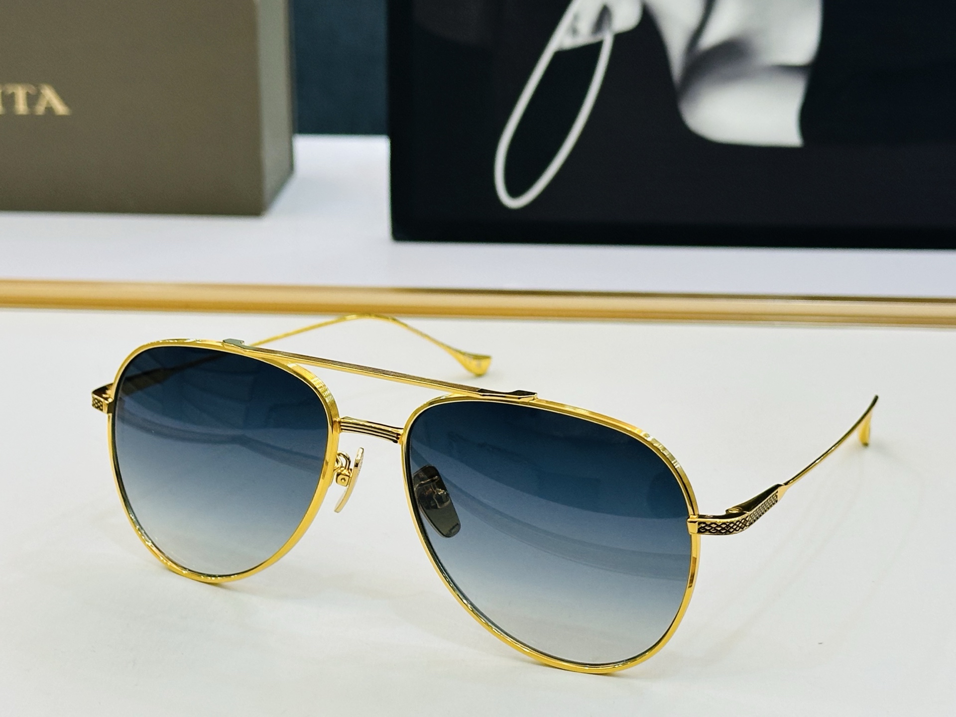 官网款 DlT* 迪塔 DTS221 Size：59口18-142 意大利最新原单货 [得意][得意]男