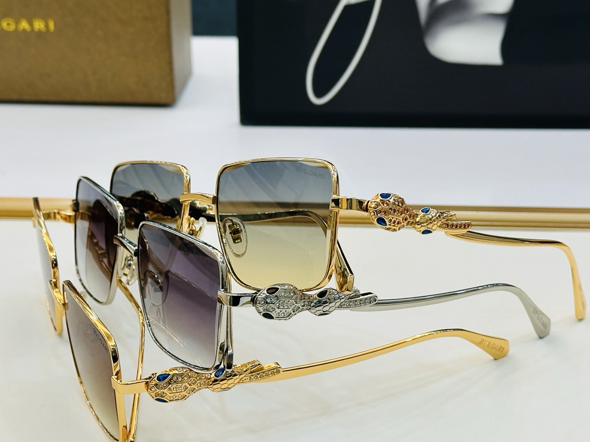 🆕款 官网同售 宝格家 BV1814LU 👍 Size ：55口18-145 绝对要买😎品质非常完美 K